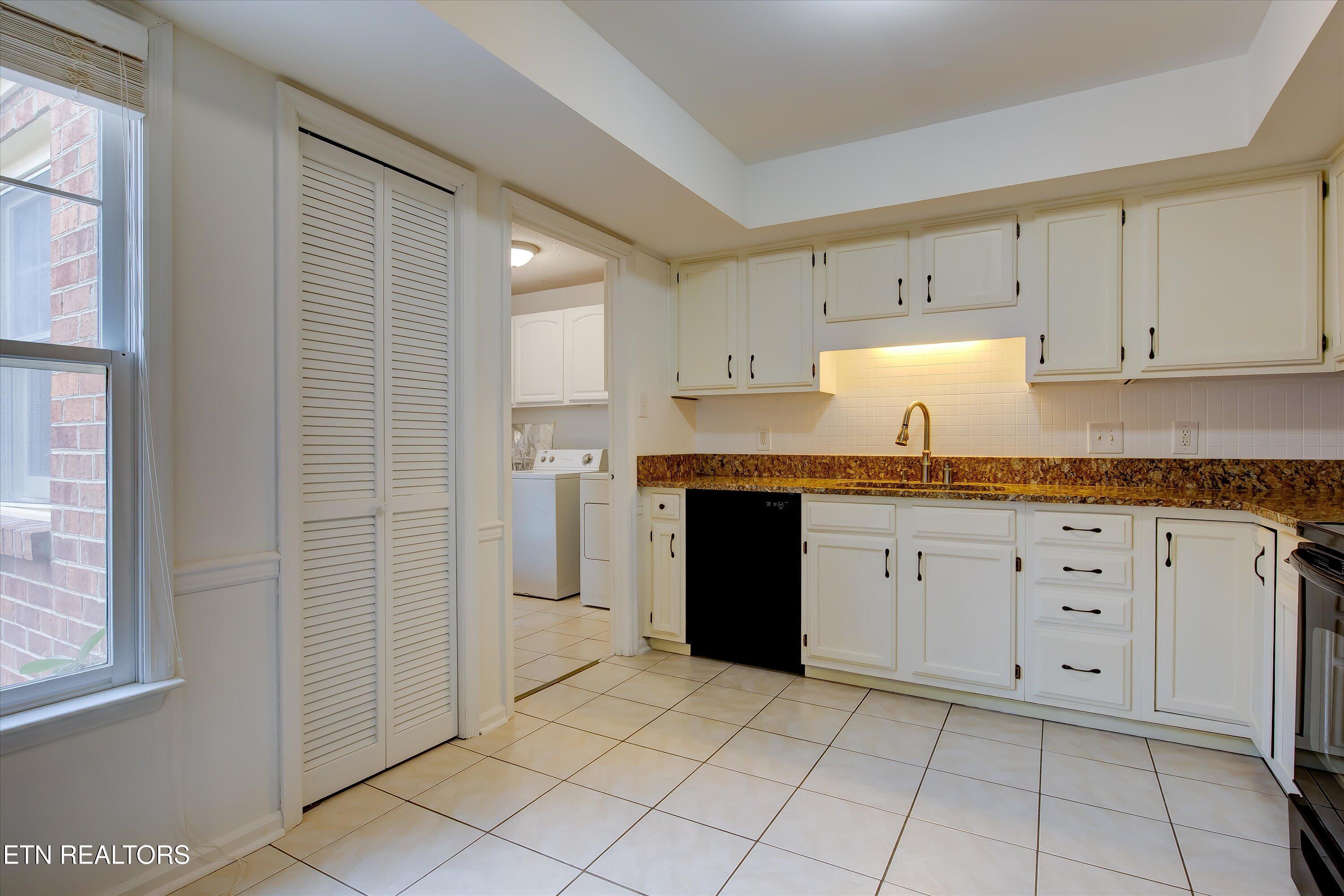 8430 Woodbend Trail Knoxville TN 37919