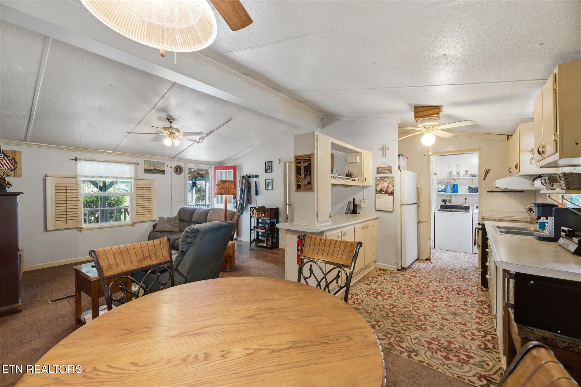 220 County Road 475 Etowah TN 37331