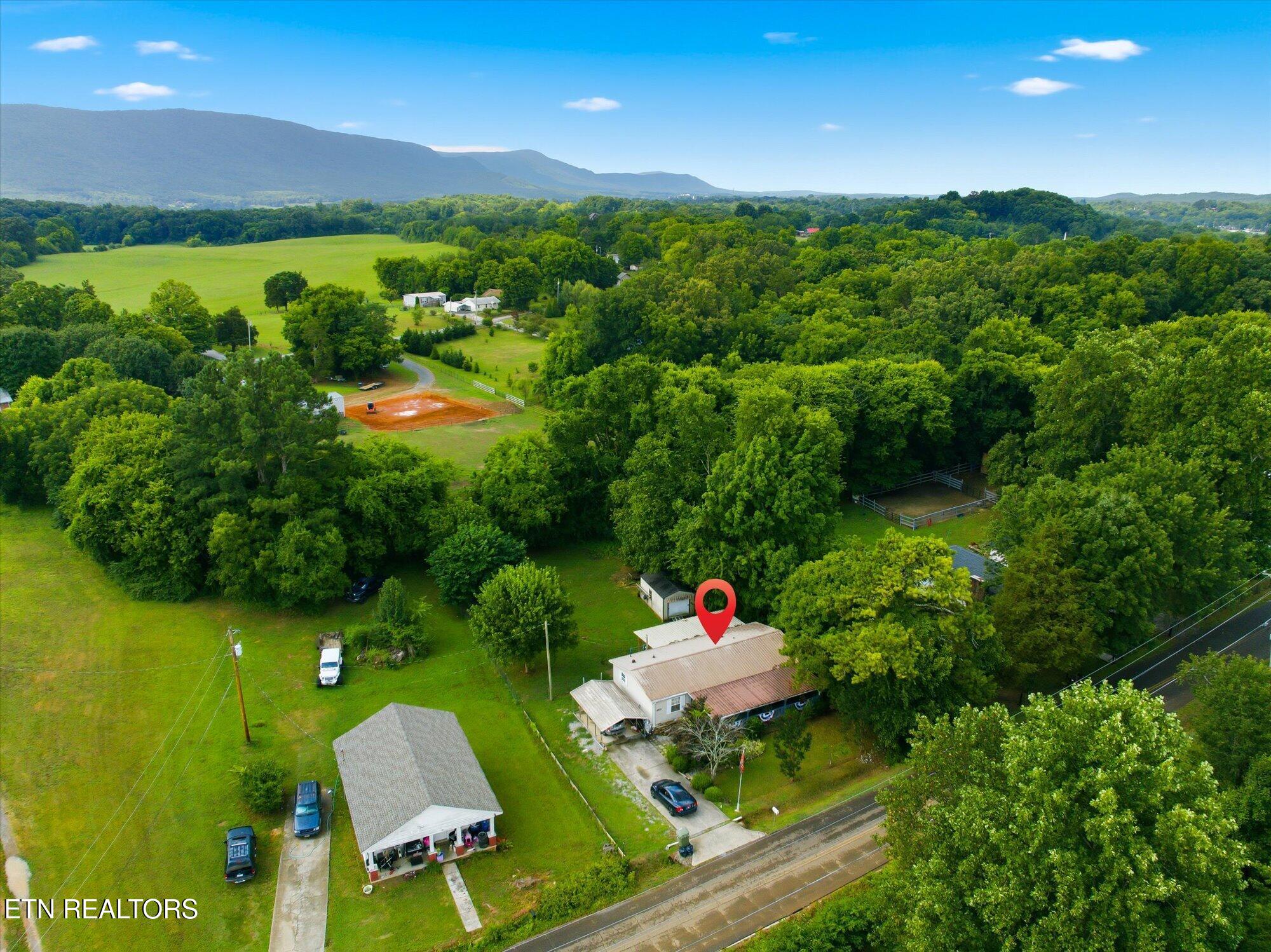 220 County Road 475 Etowah TN 37331
