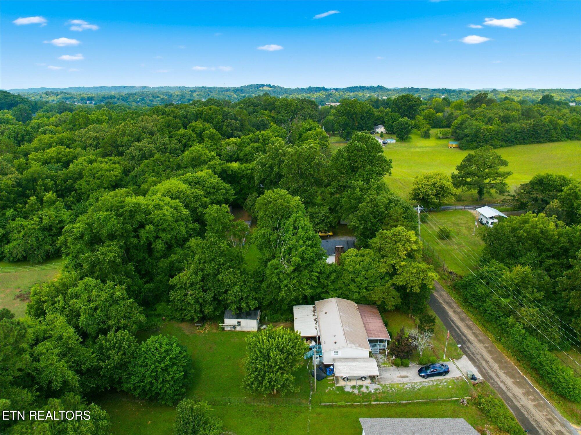 220 County Road 475 Etowah TN 37331