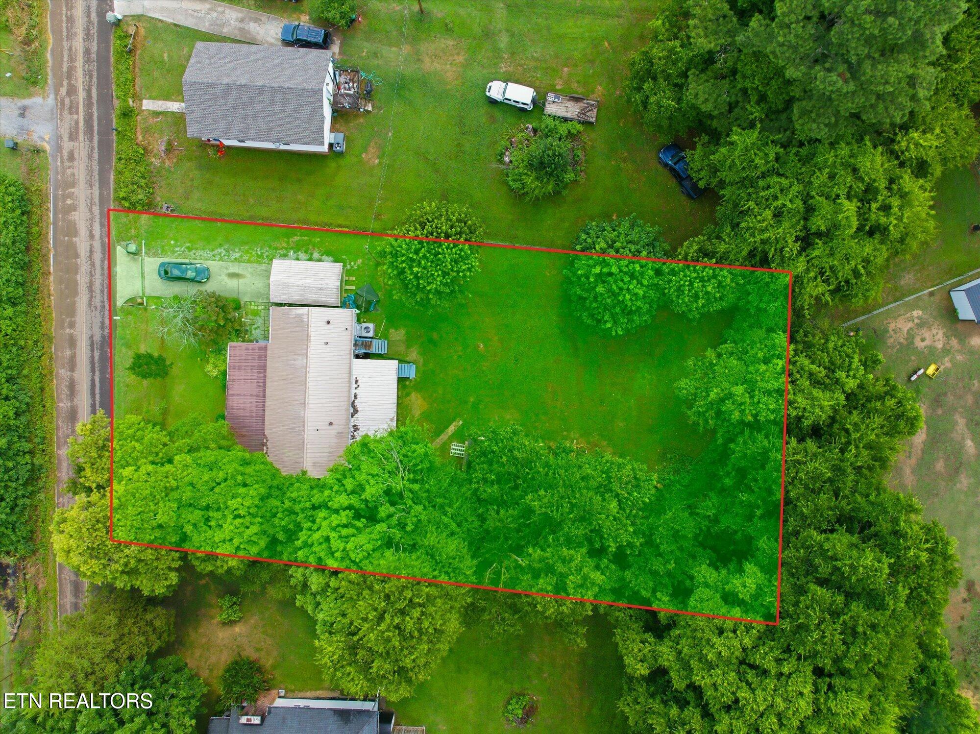 220 County Road 475 Etowah TN 37331