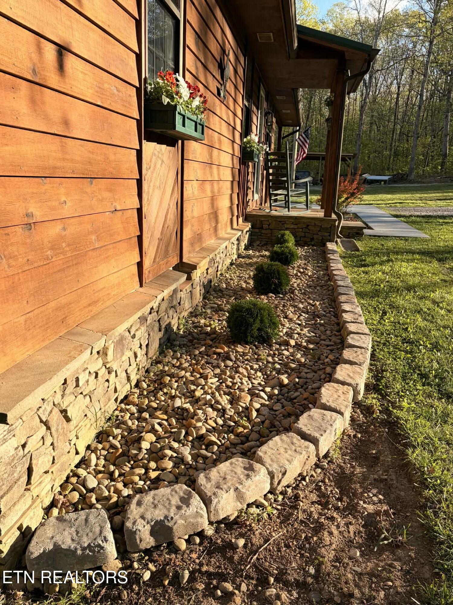533 Robbins Road Crossville TN 38572