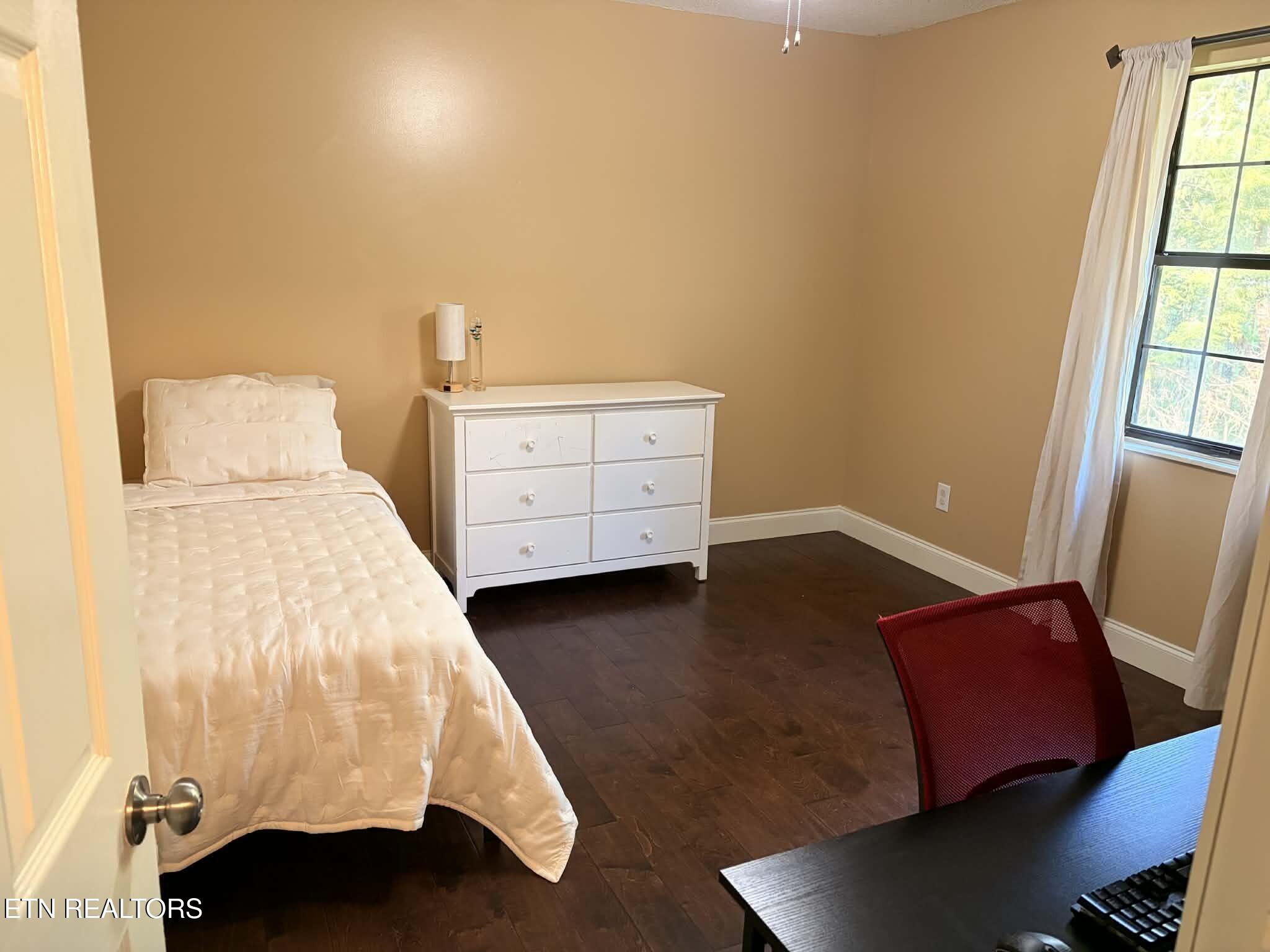 533 Robbins Road Crossville TN 38572