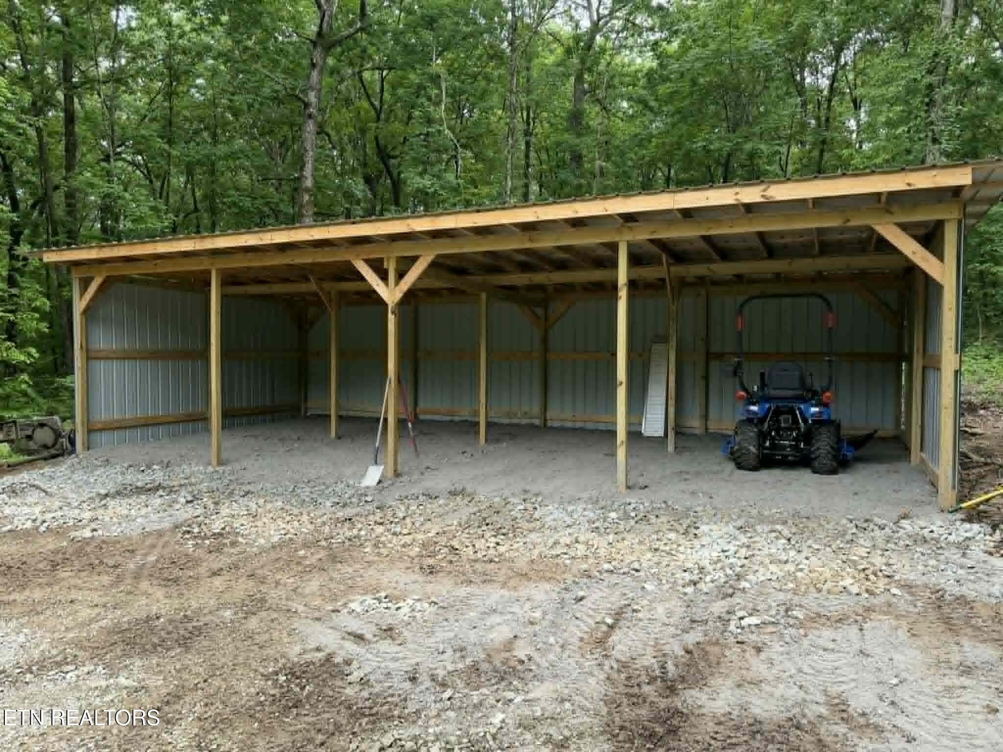 533 Robbins Road Crossville TN 38572