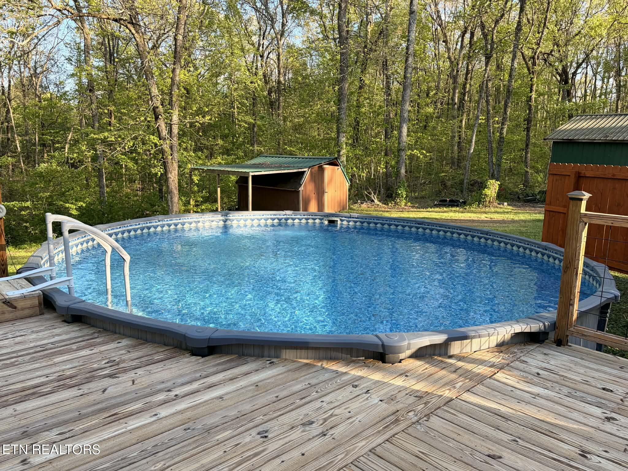 533 Robbins Road Crossville TN 38572