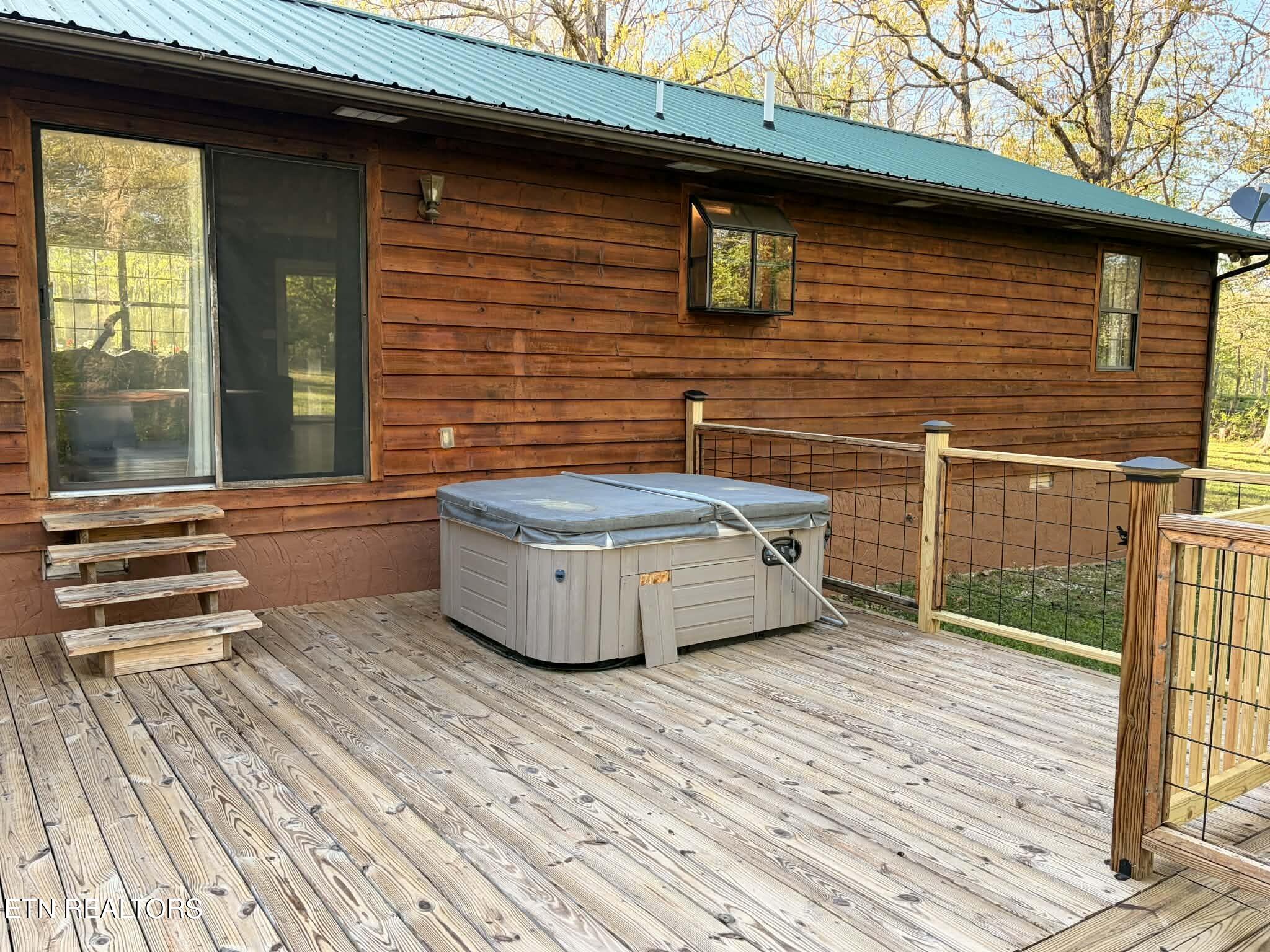 533 Robbins Road Crossville TN 38572