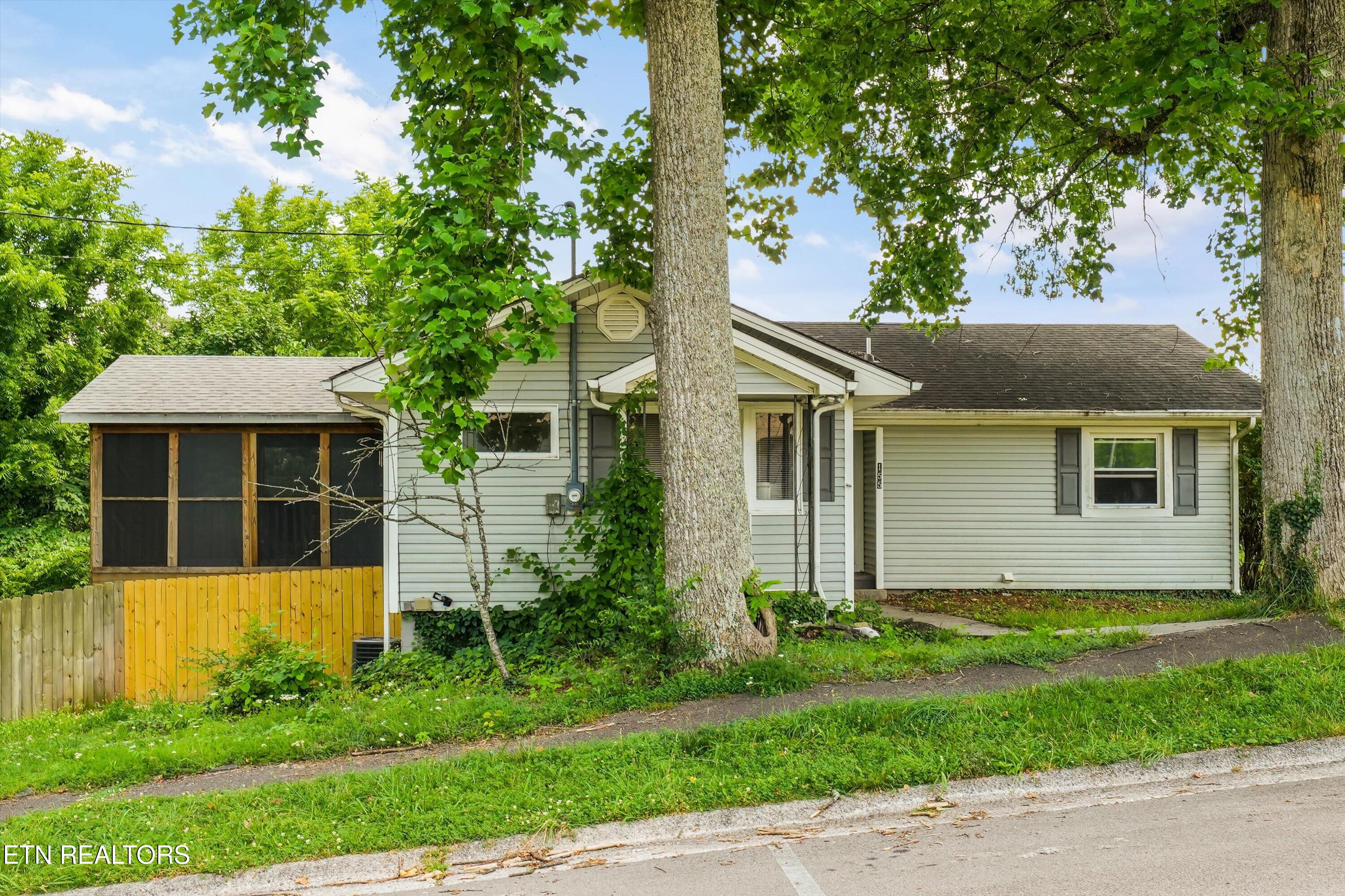 155 Kentucky Avenue Oak Ridge TN 37830