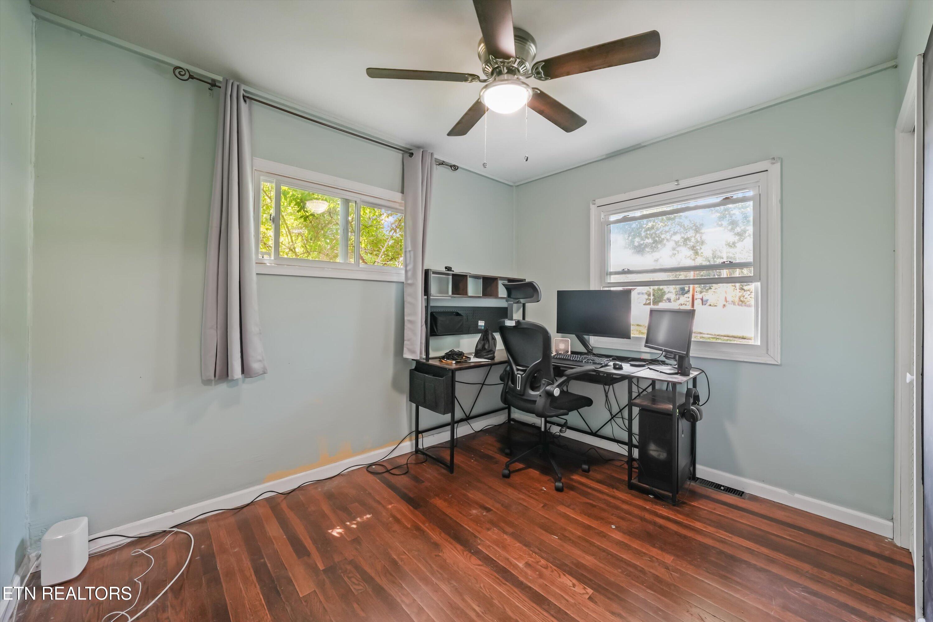 155 Kentucky Avenue Oak Ridge TN 37830