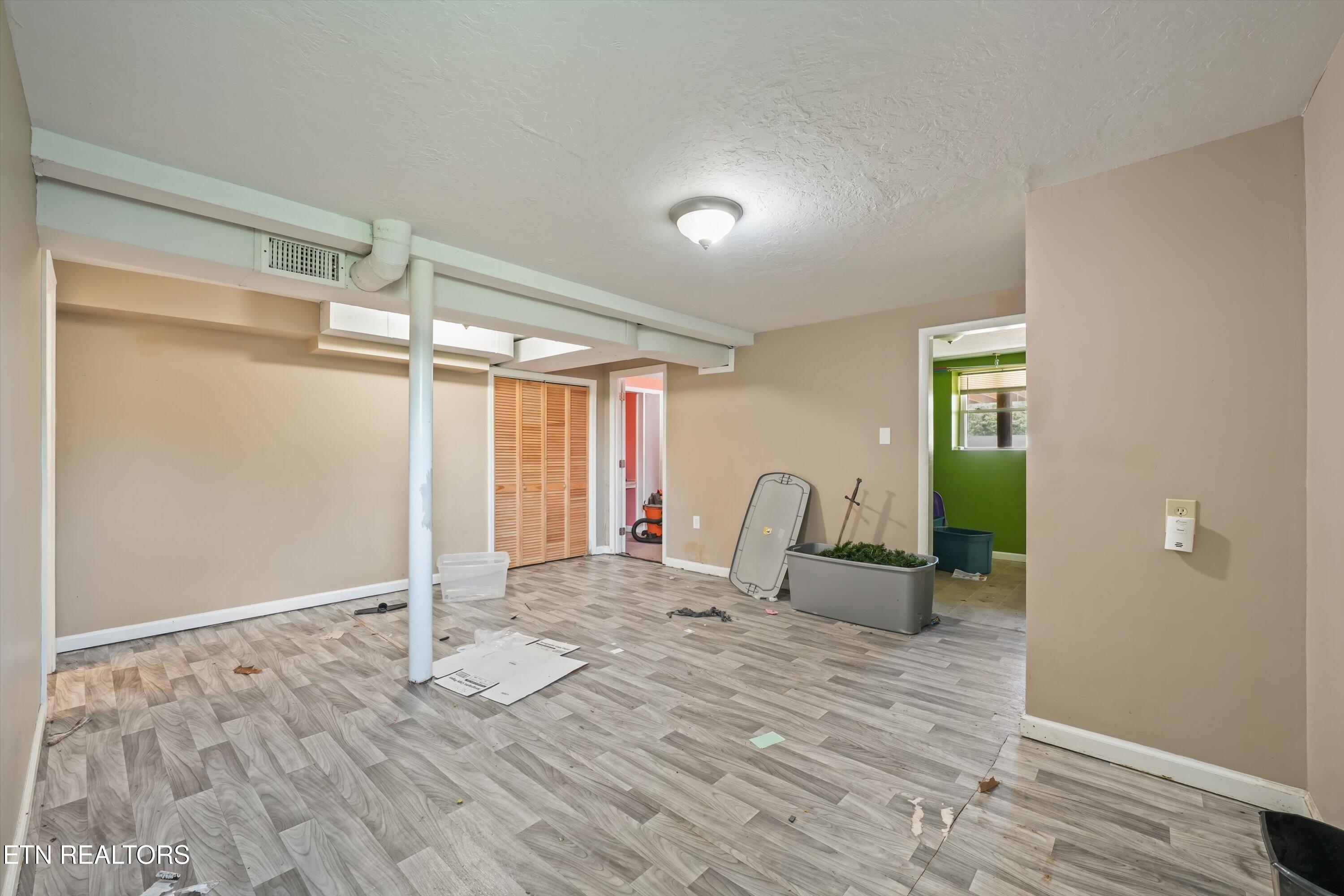 155 Kentucky Avenue Oak Ridge TN 37830