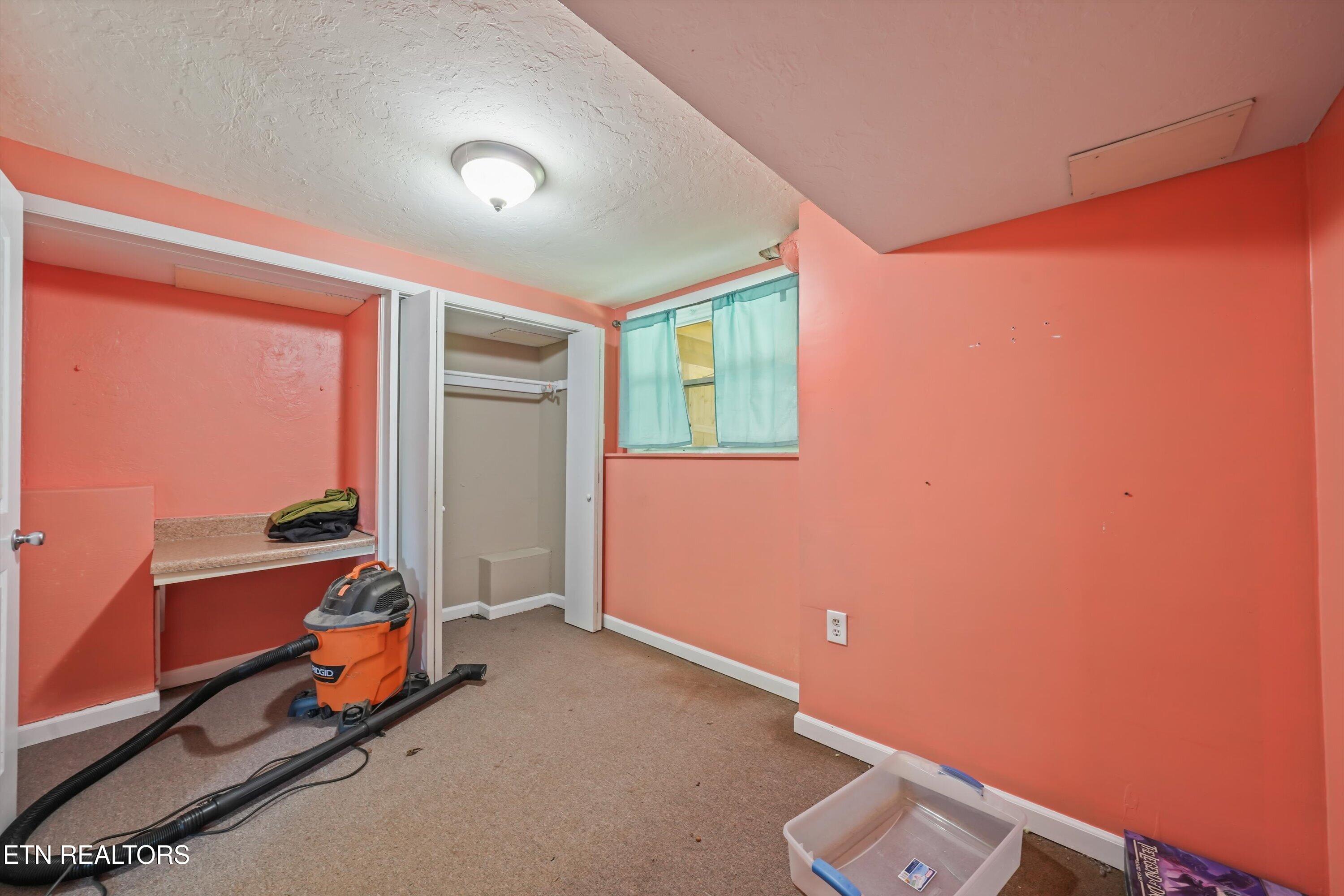 155 Kentucky Avenue Oak Ridge TN 37830