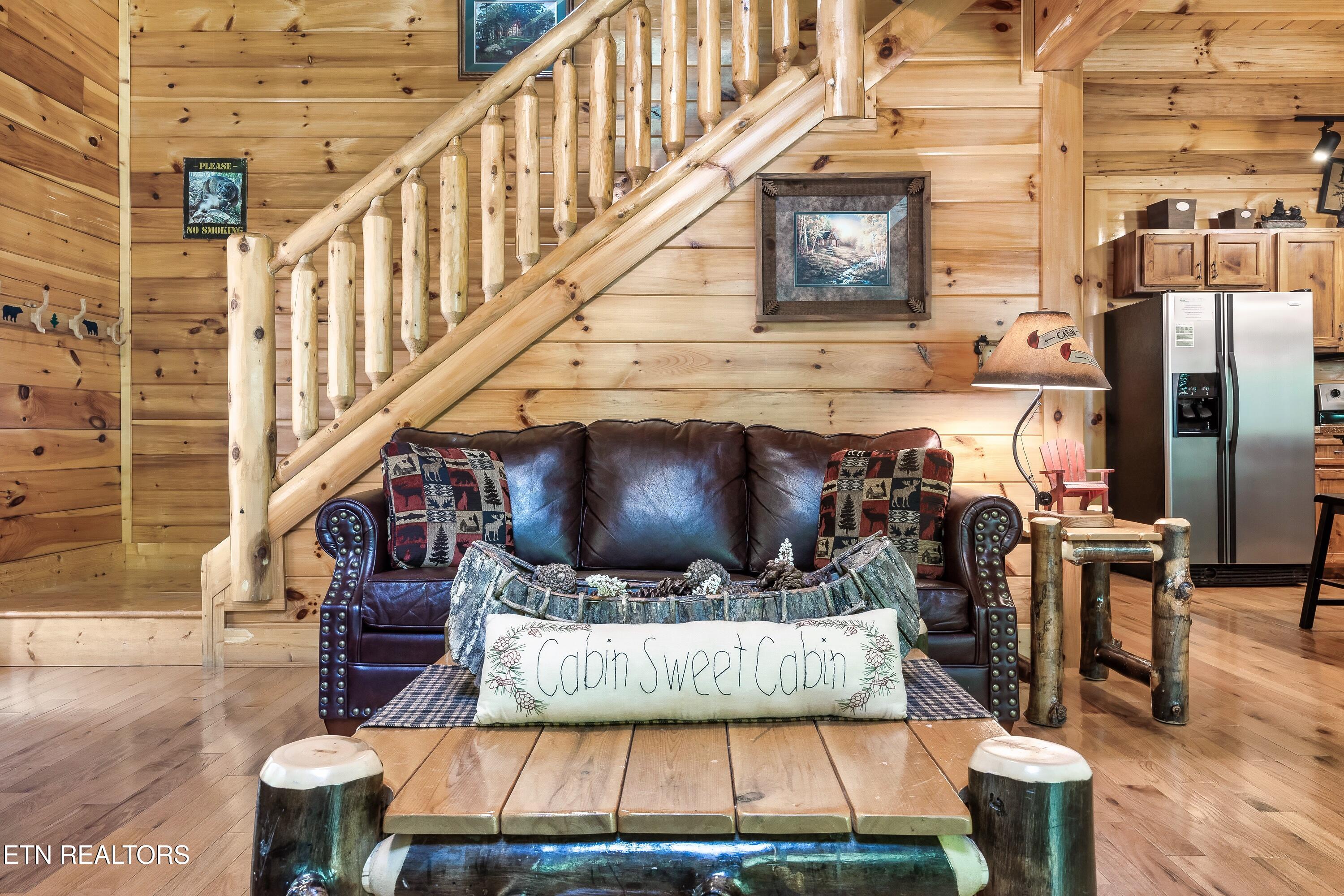 2339 Bogle Spring Loop Sevierville TN 37862