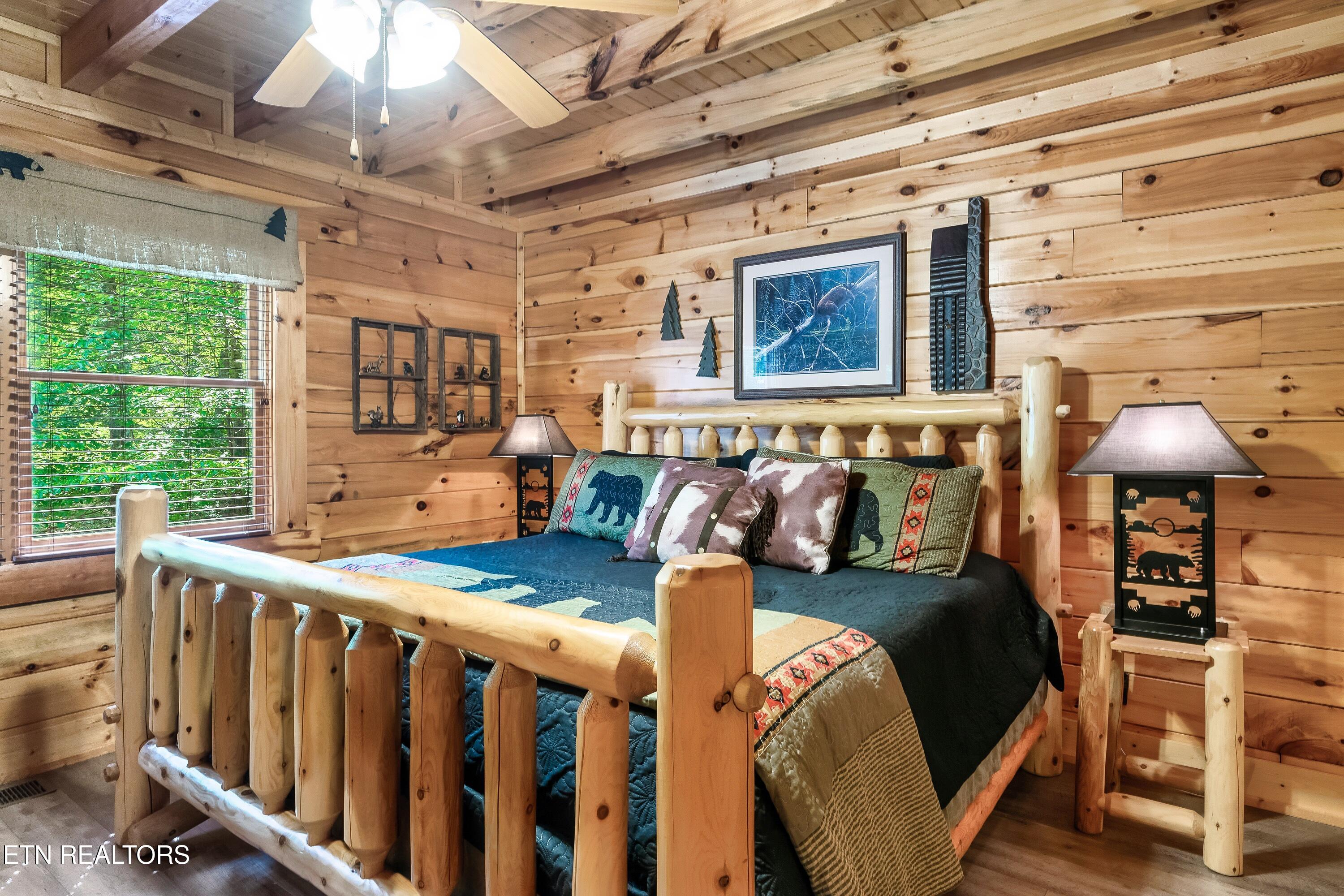 2339 Bogle Spring Loop Sevierville TN 37862