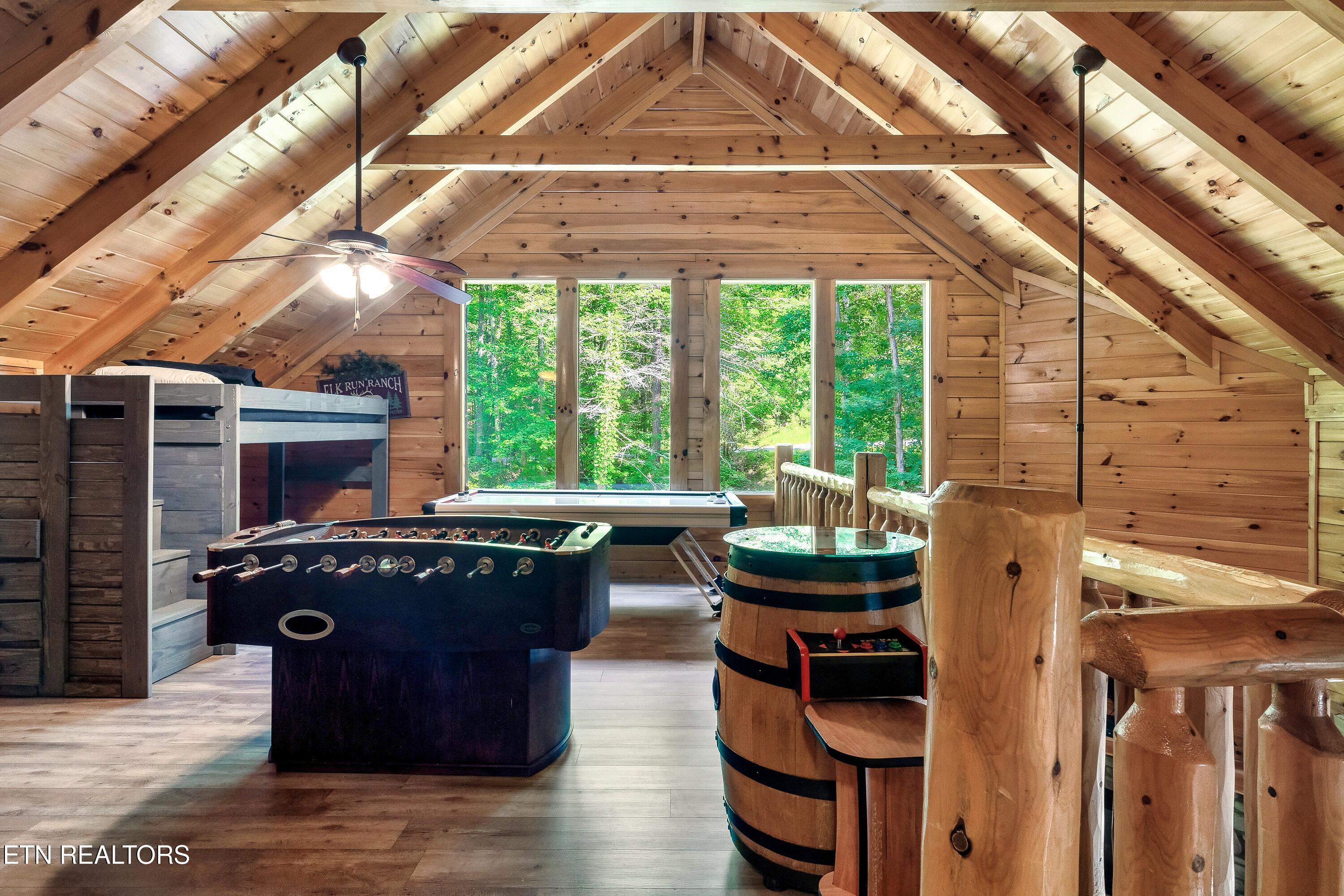 2339 Bogle Spring Loop Sevierville TN 37862