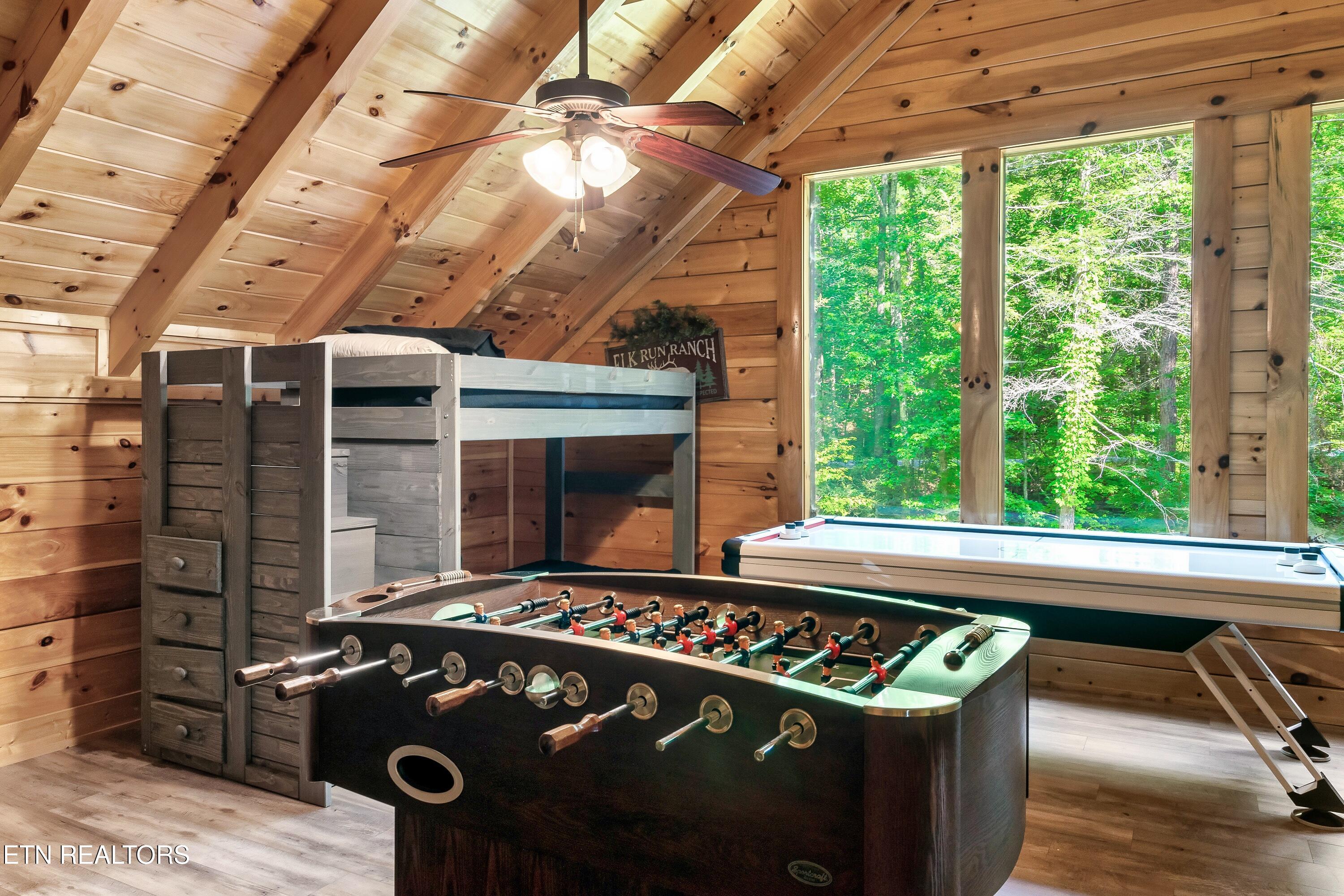 2339 Bogle Spring Loop Sevierville TN 37862