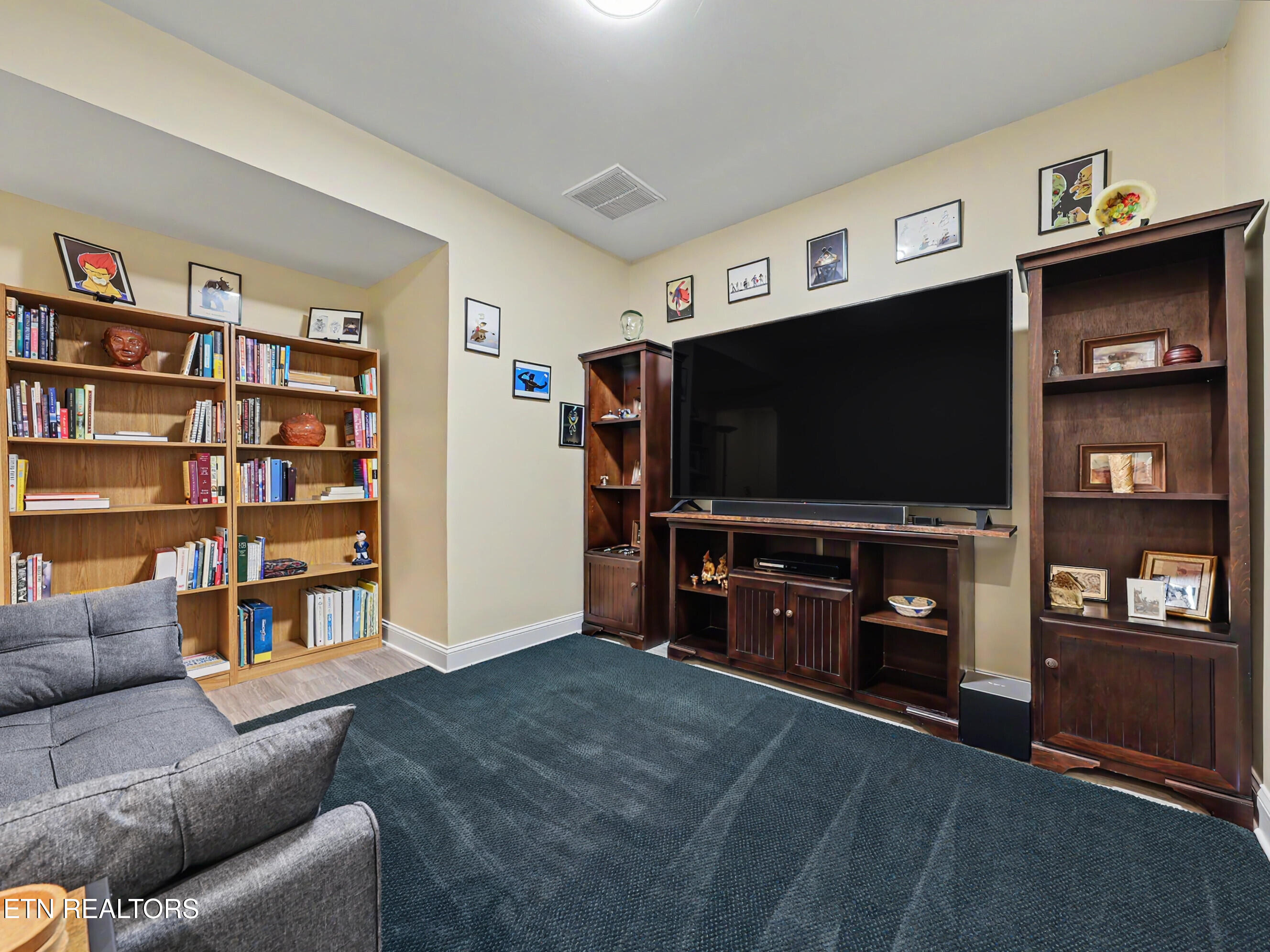 4317 Deer Run Drive Louisville TN 37777
