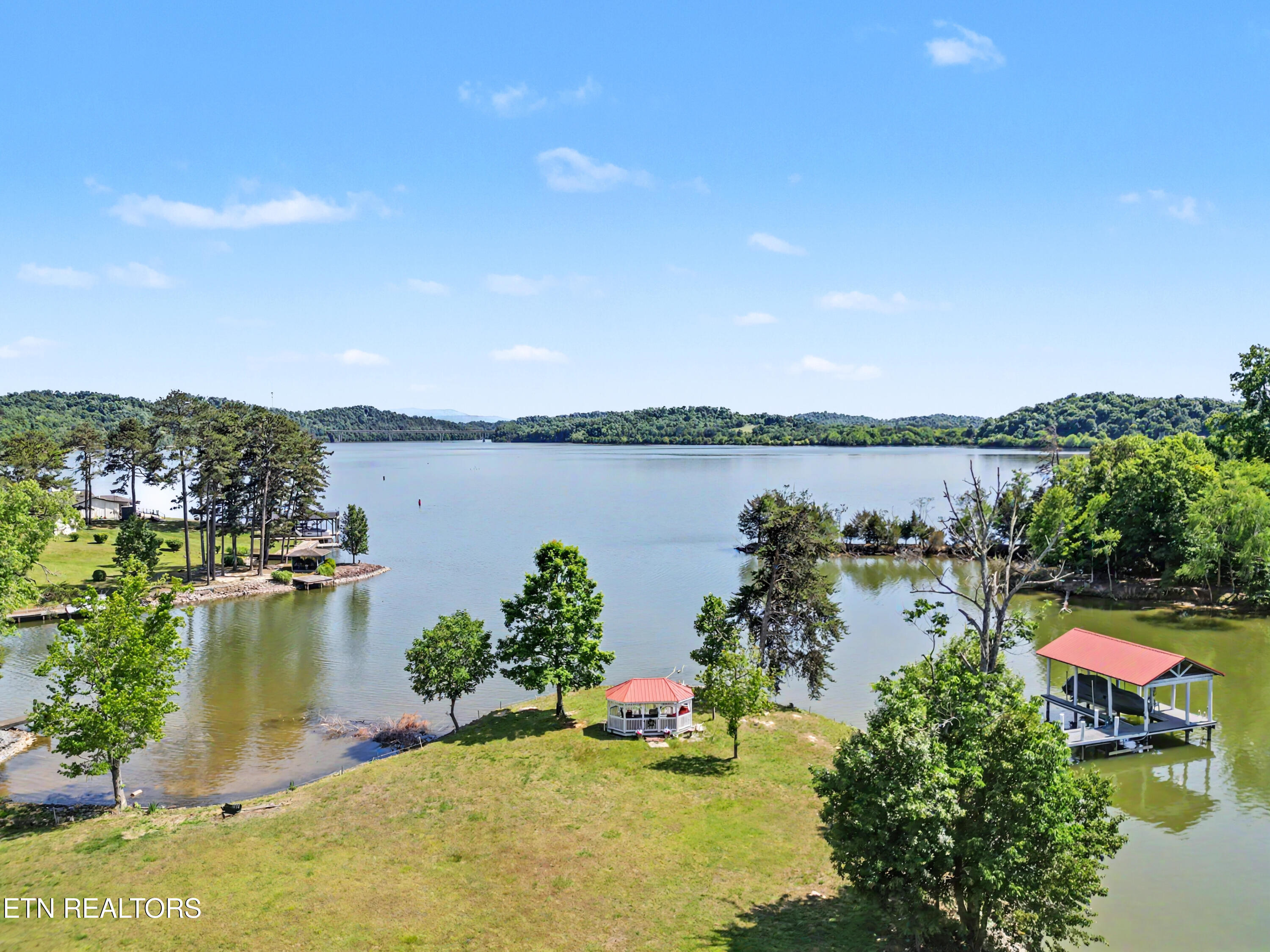 4317 Deer Run Drive Louisville TN 37777