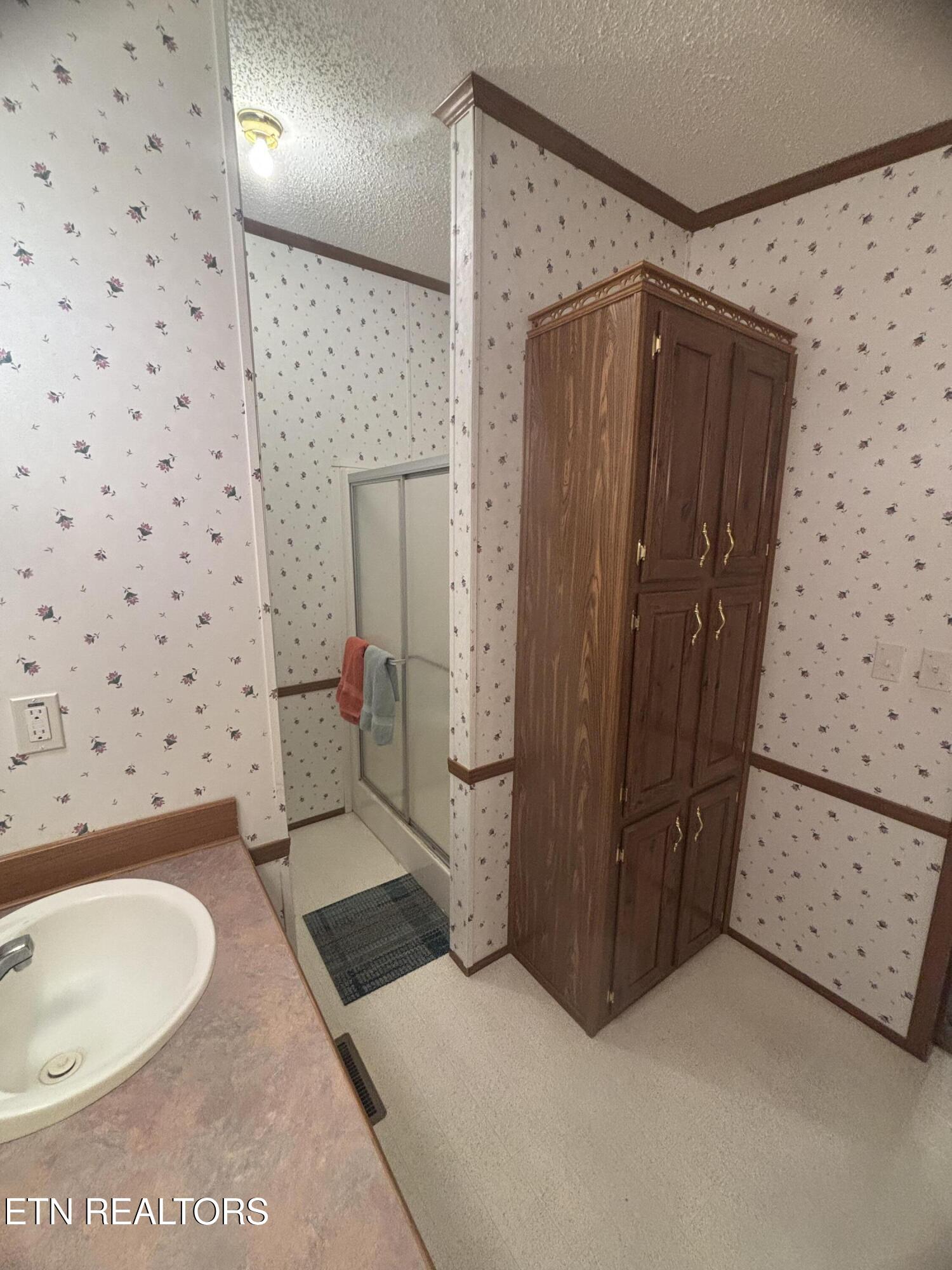 4044 Saponac Drive Crossville TN 38572