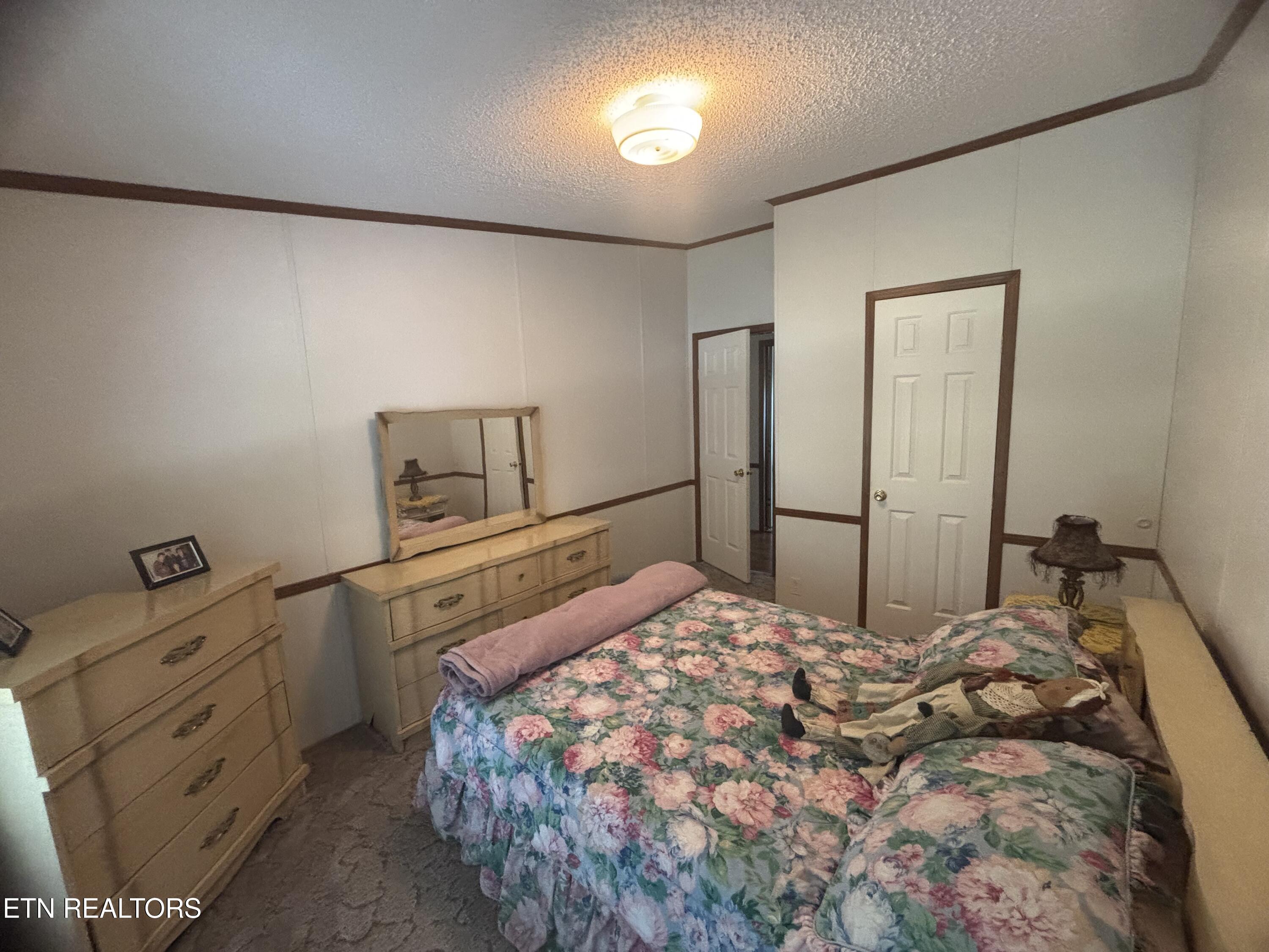 4044 Saponac Drive Crossville TN 38572
