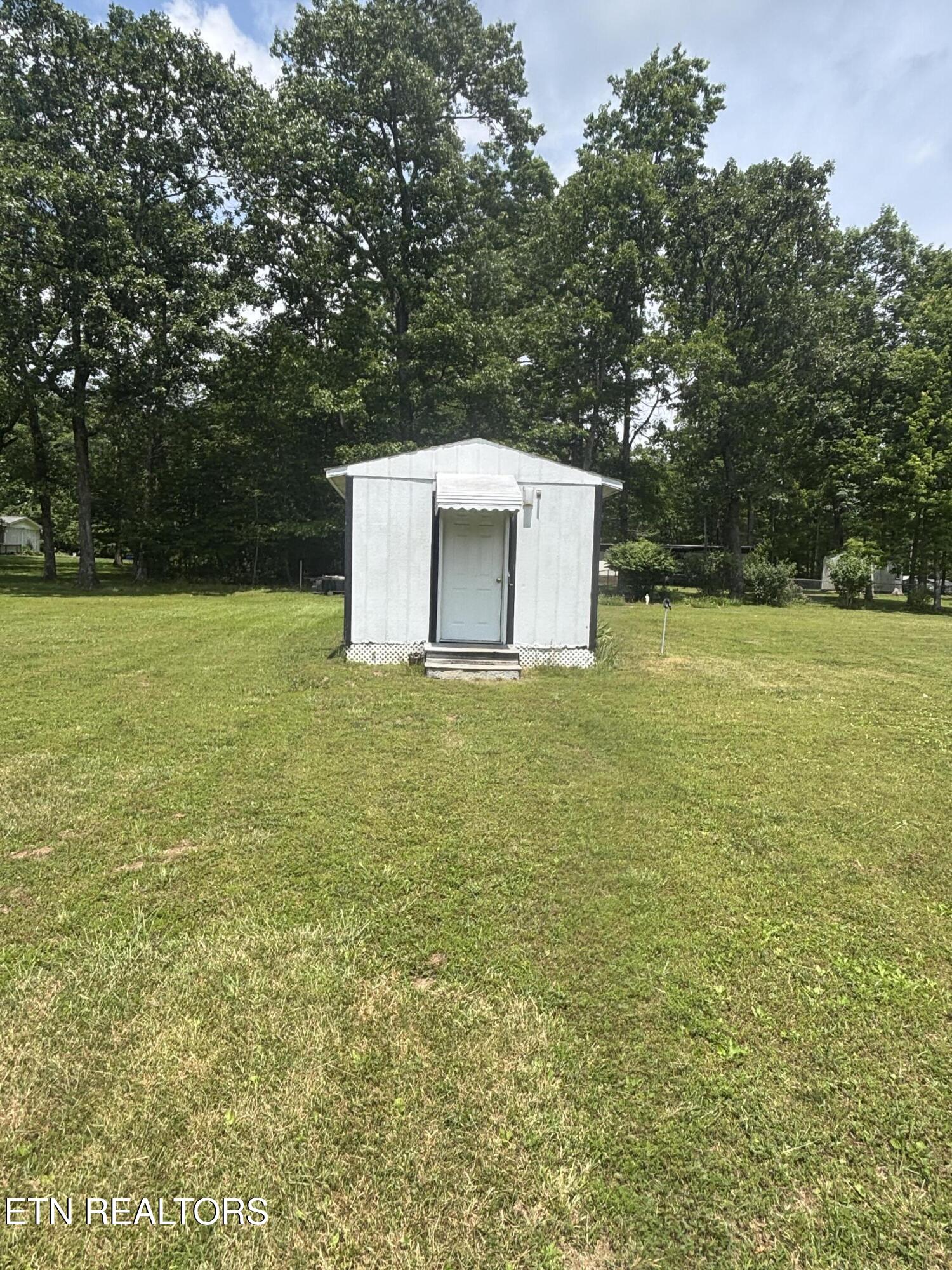 4044 Saponac Drive Crossville TN 38572