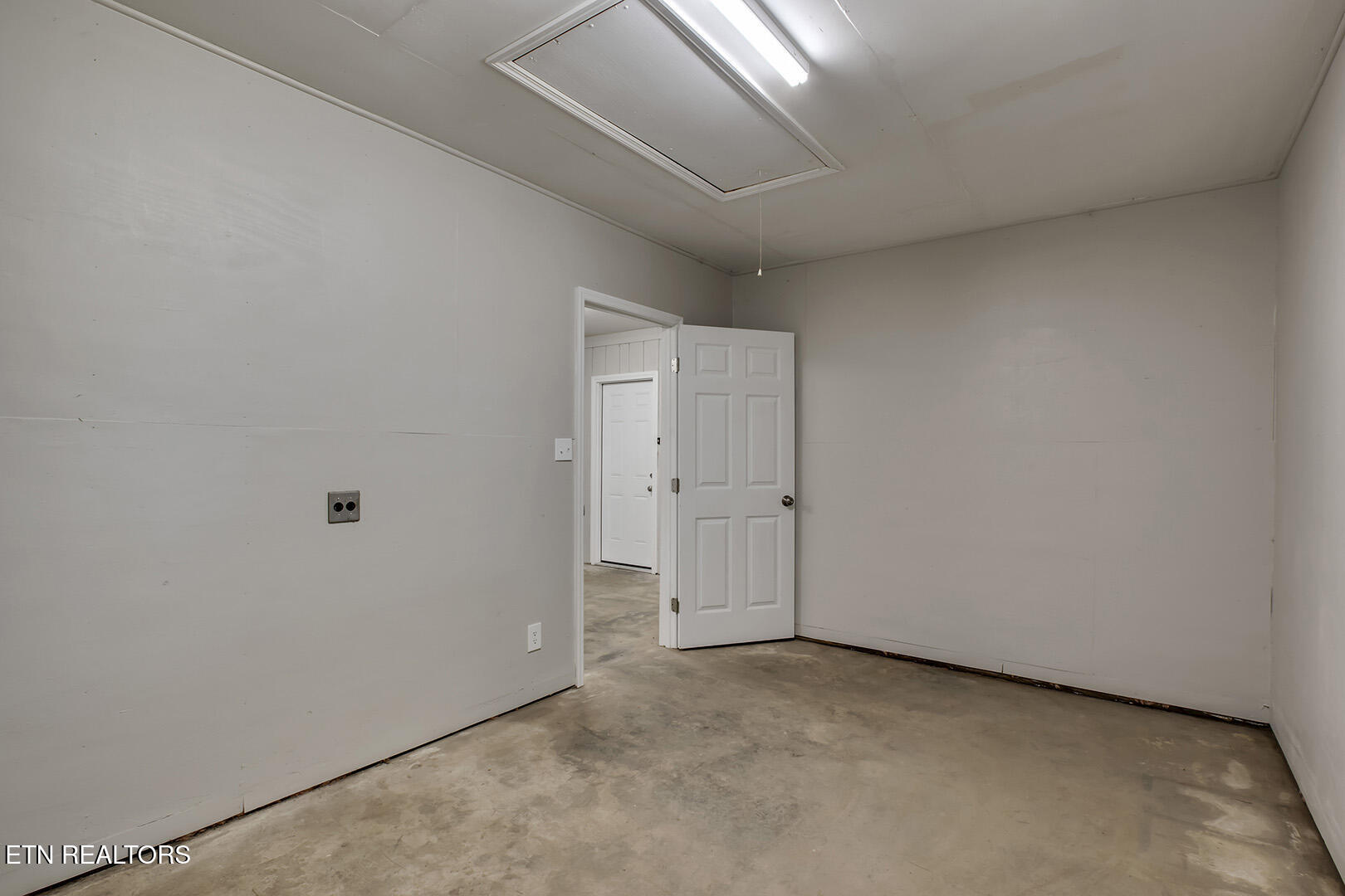 107 Bermuda Road Oak Ridge TN 37830