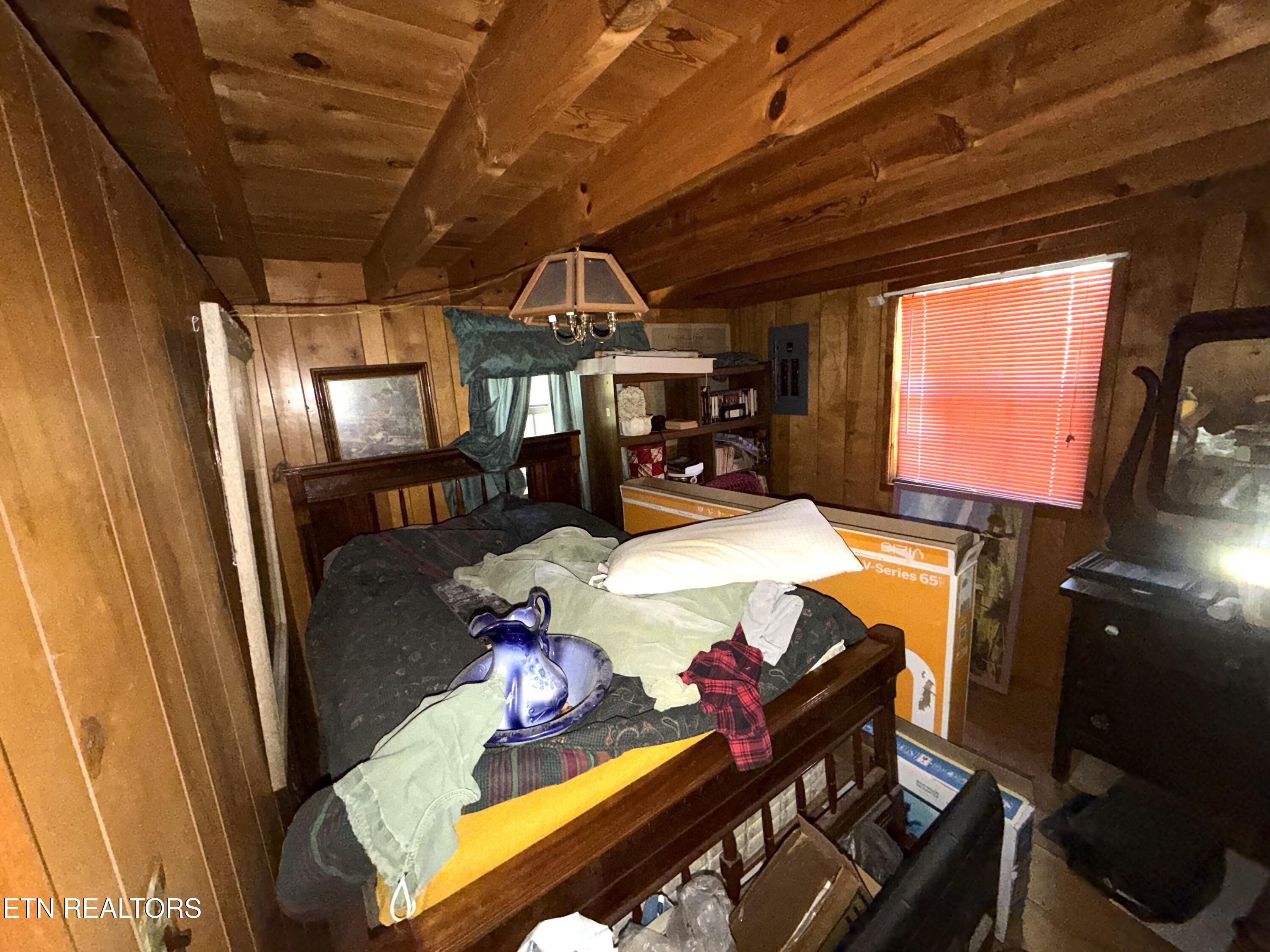 196 Bailey Hollow Road Tazewell TN 37879