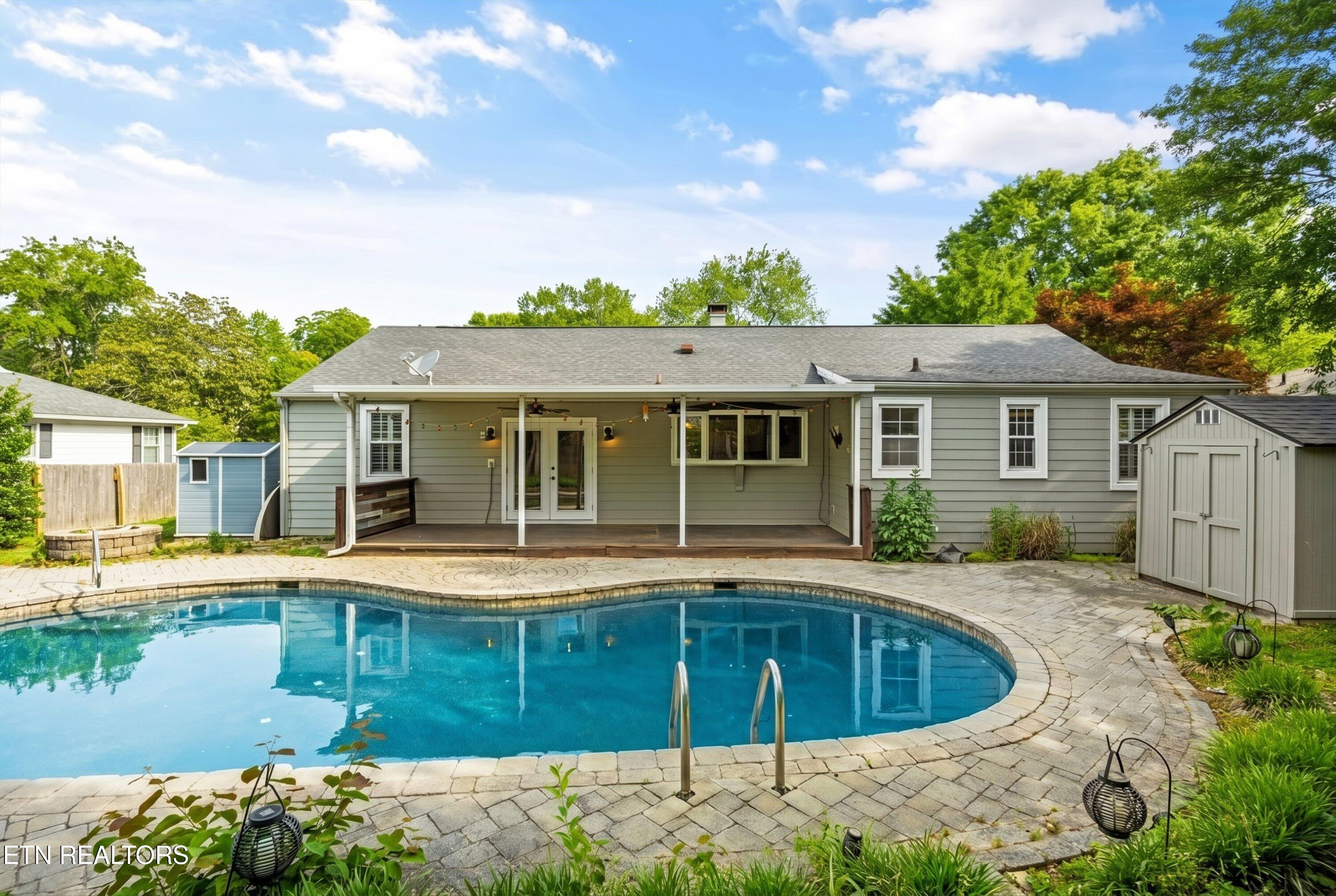 4028 Taliluna Avenue Knoxville TN 37919