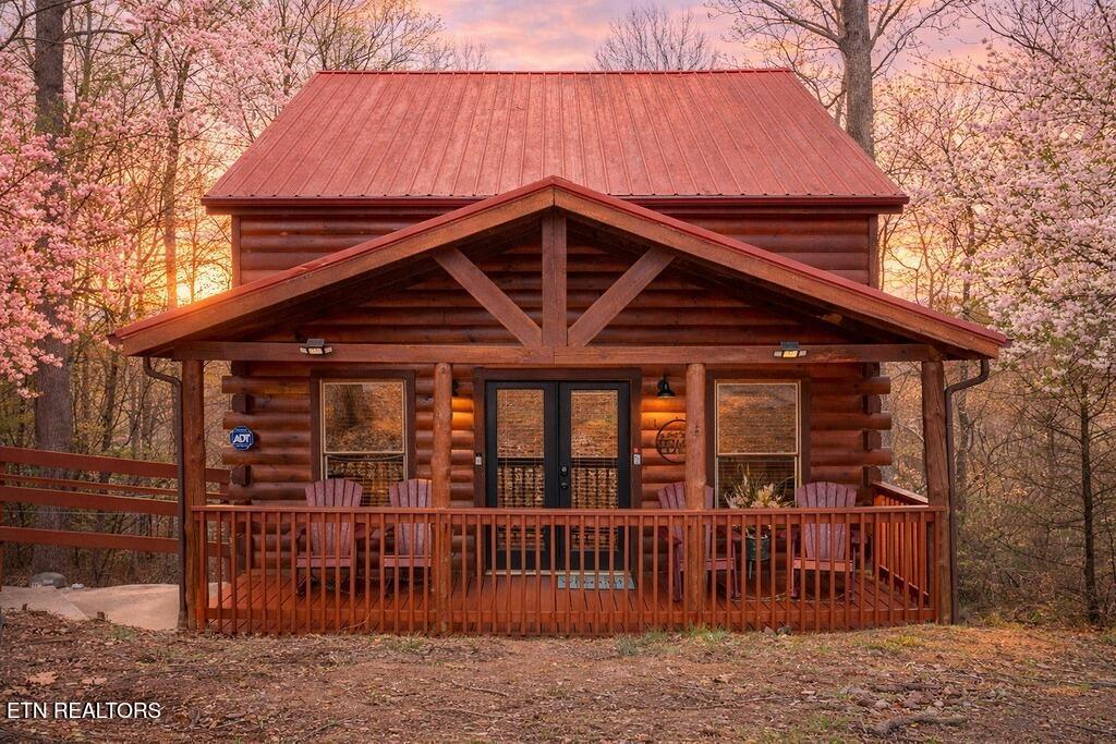1628 Ginnys Trail Sevierville TN 37876