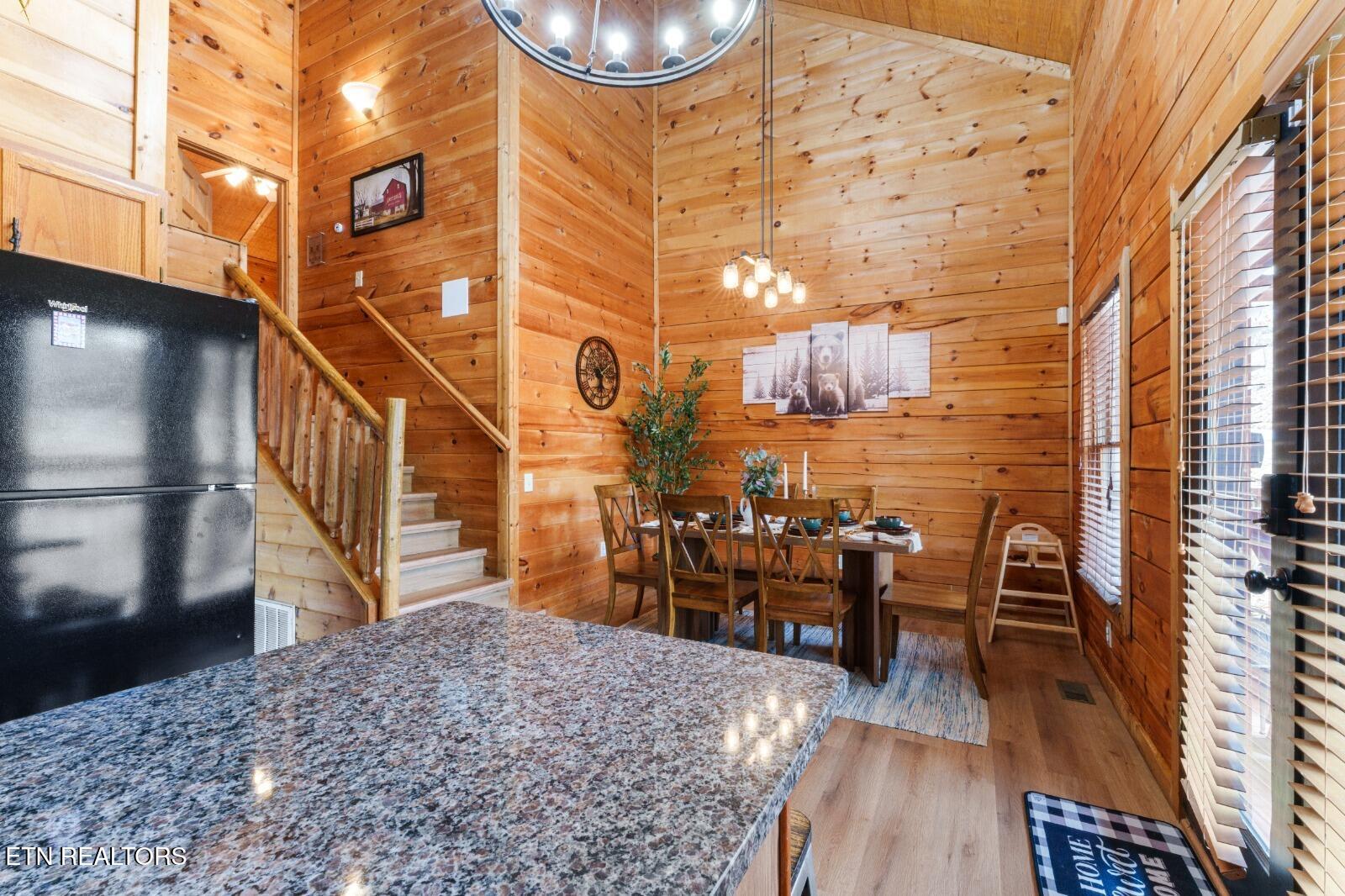 1628 Ginnys Trail Sevierville TN 37876