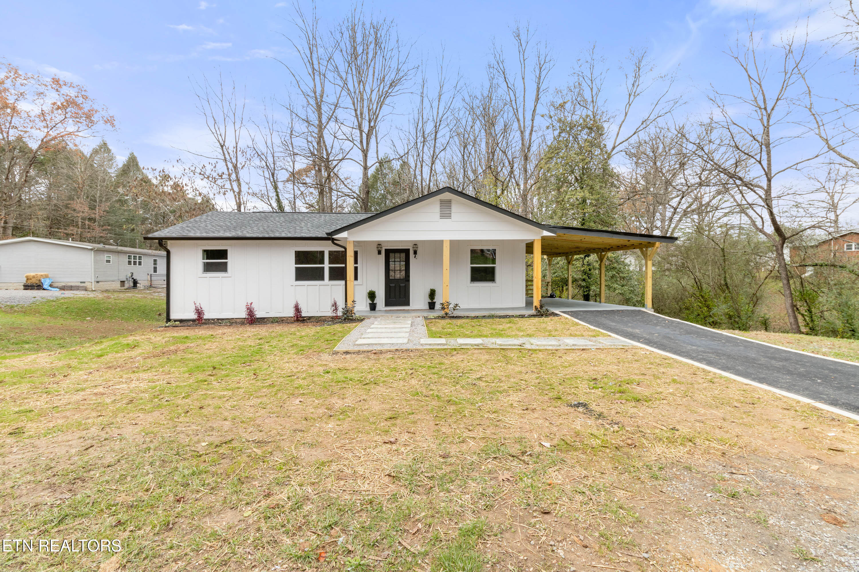 112 Shirley Parks Road Oliver Springs TN 37840