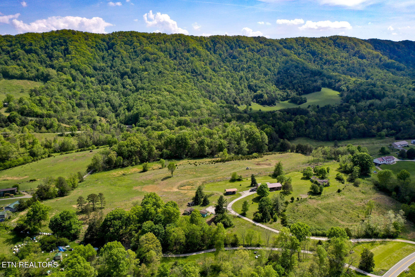 6259 Tennessee 131 Washburn TN 37888