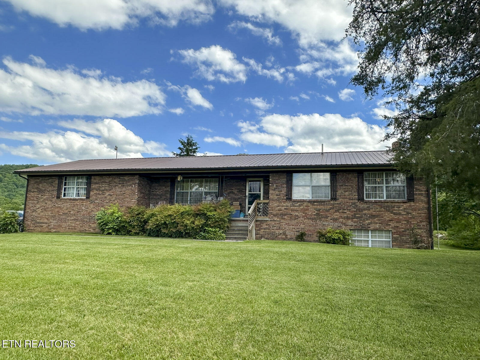 6259 Tennessee 131 Washburn TN 37888