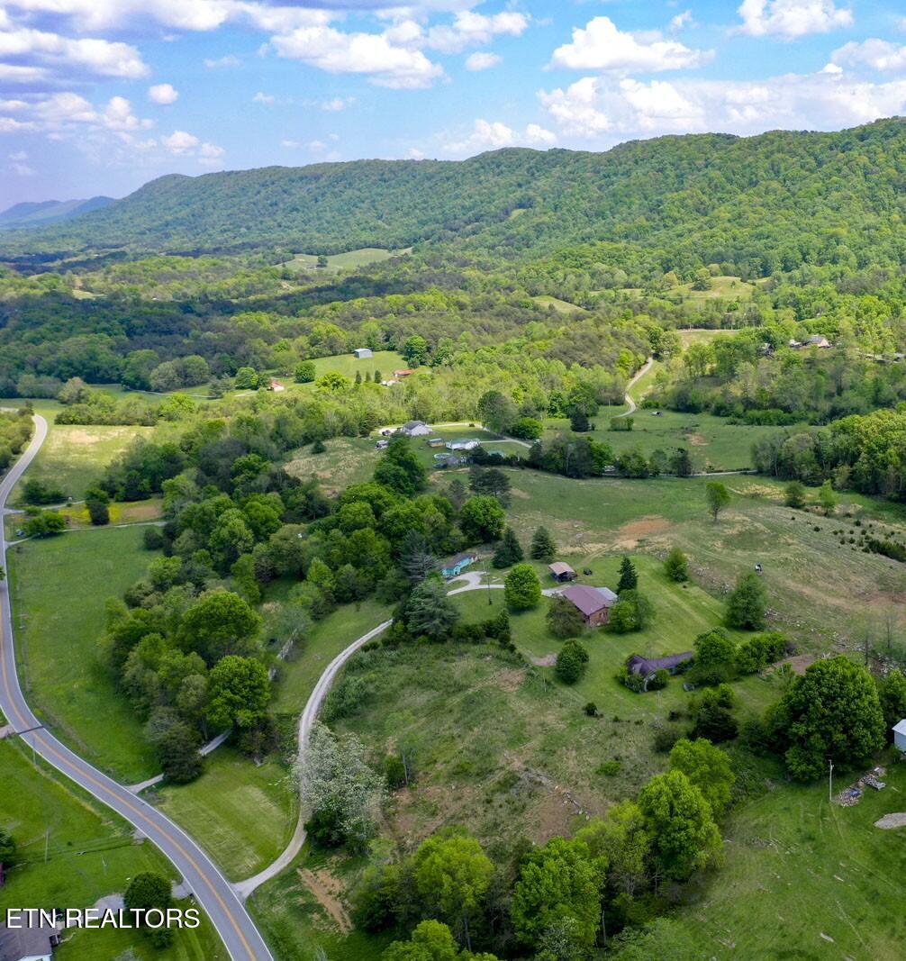 6259 Tennessee 131 Washburn TN 37888