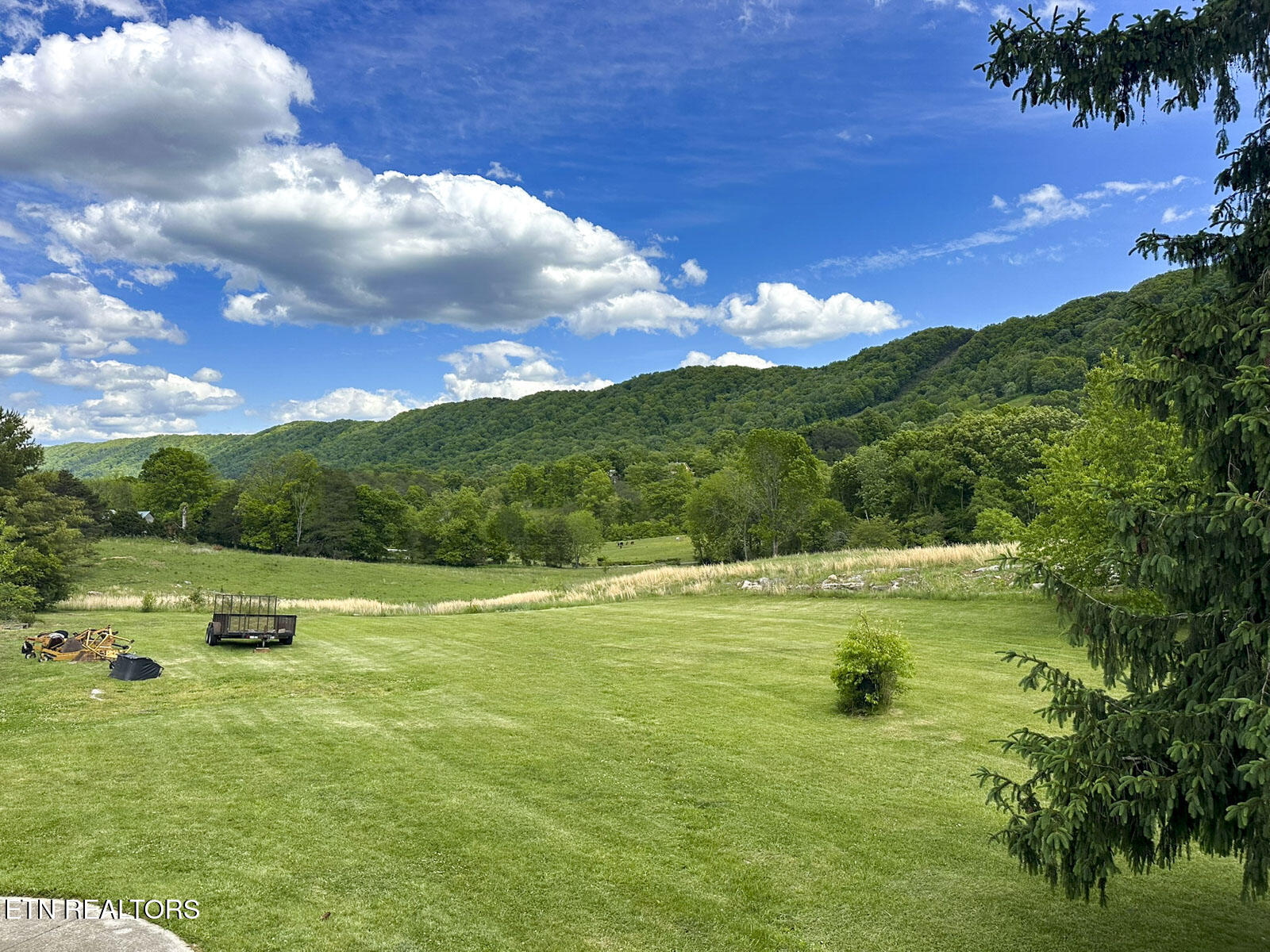 6259 Tennessee 131 Washburn TN 37888