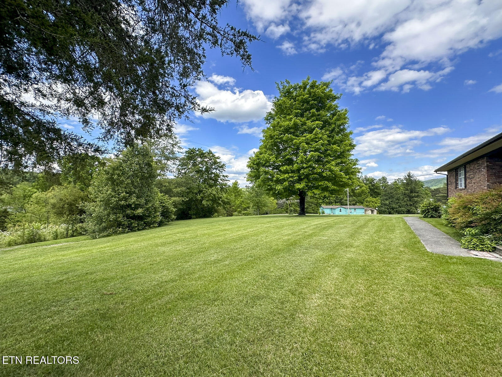 6259 Tennessee 131 Washburn TN 37888