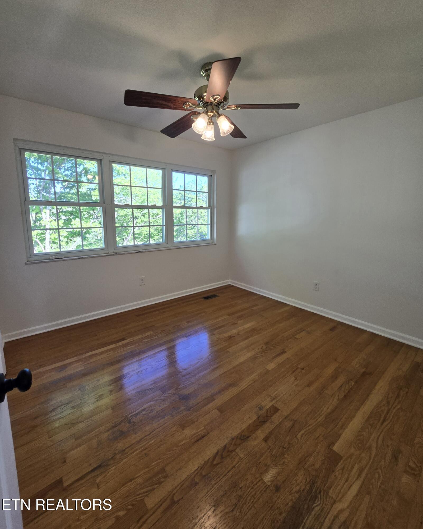 186/166 Stone Drive Crossville TN 38555