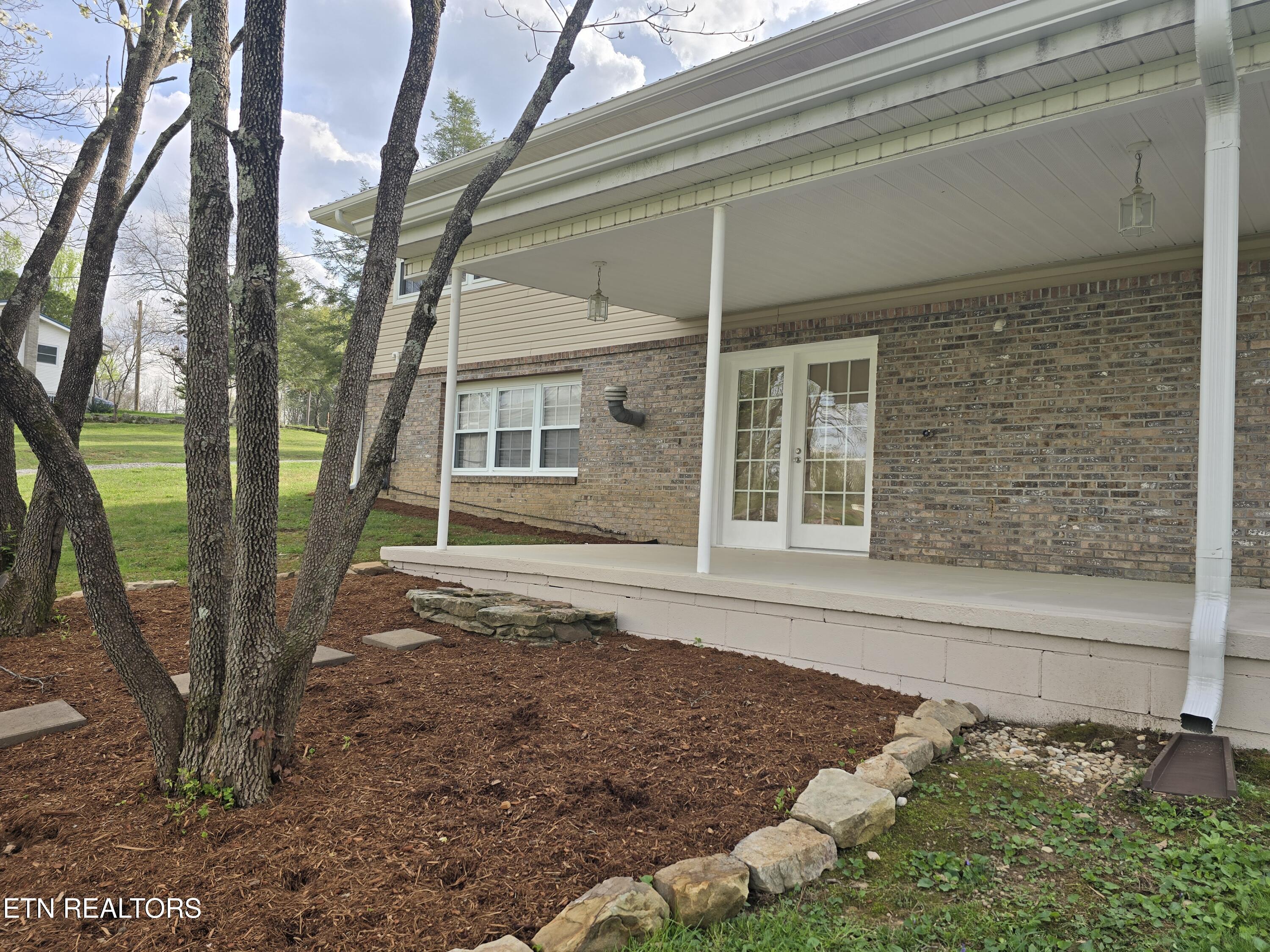 186/166 Stone Drive Crossville TN 38555