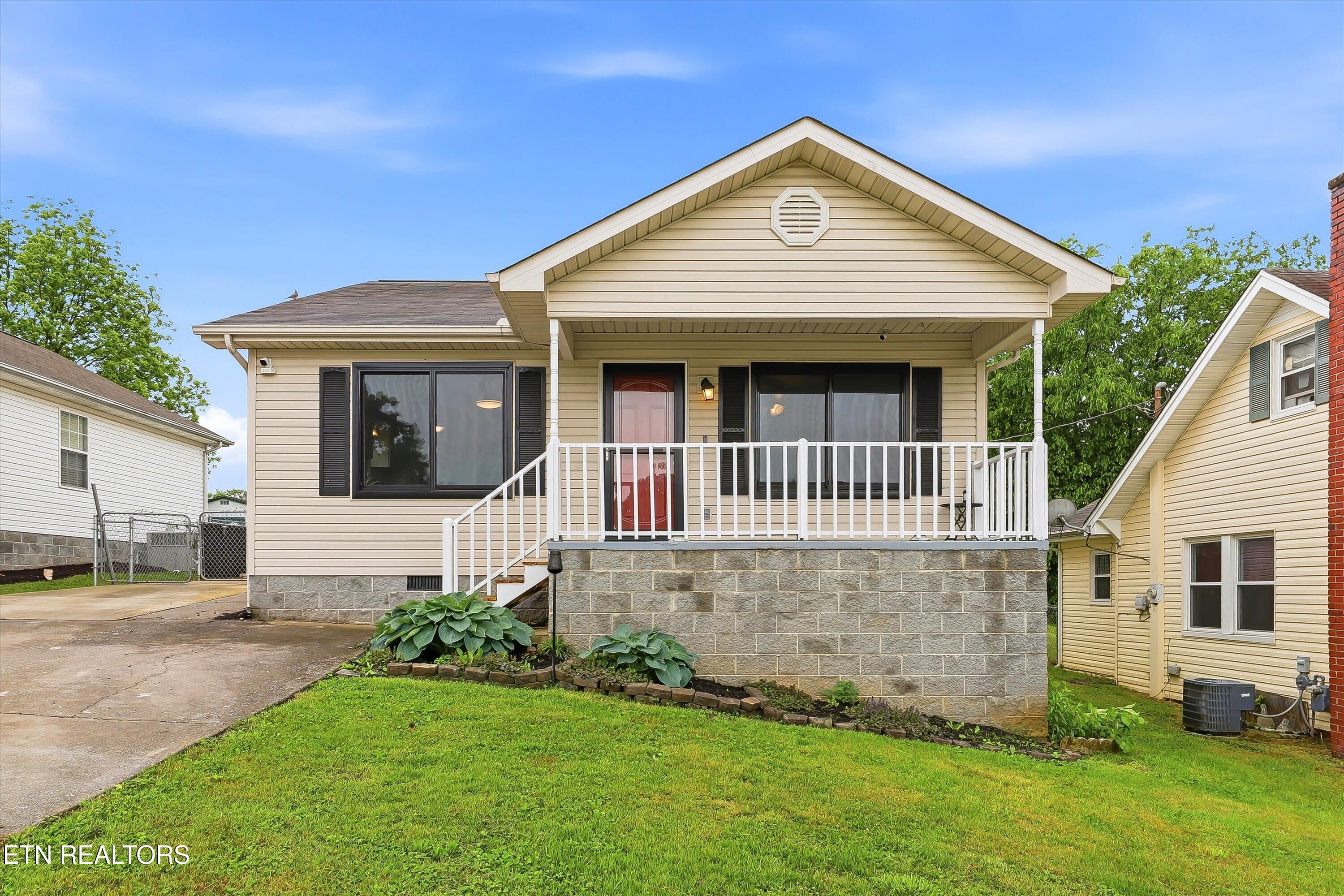 311 Henderson Street Maryville TN 37804