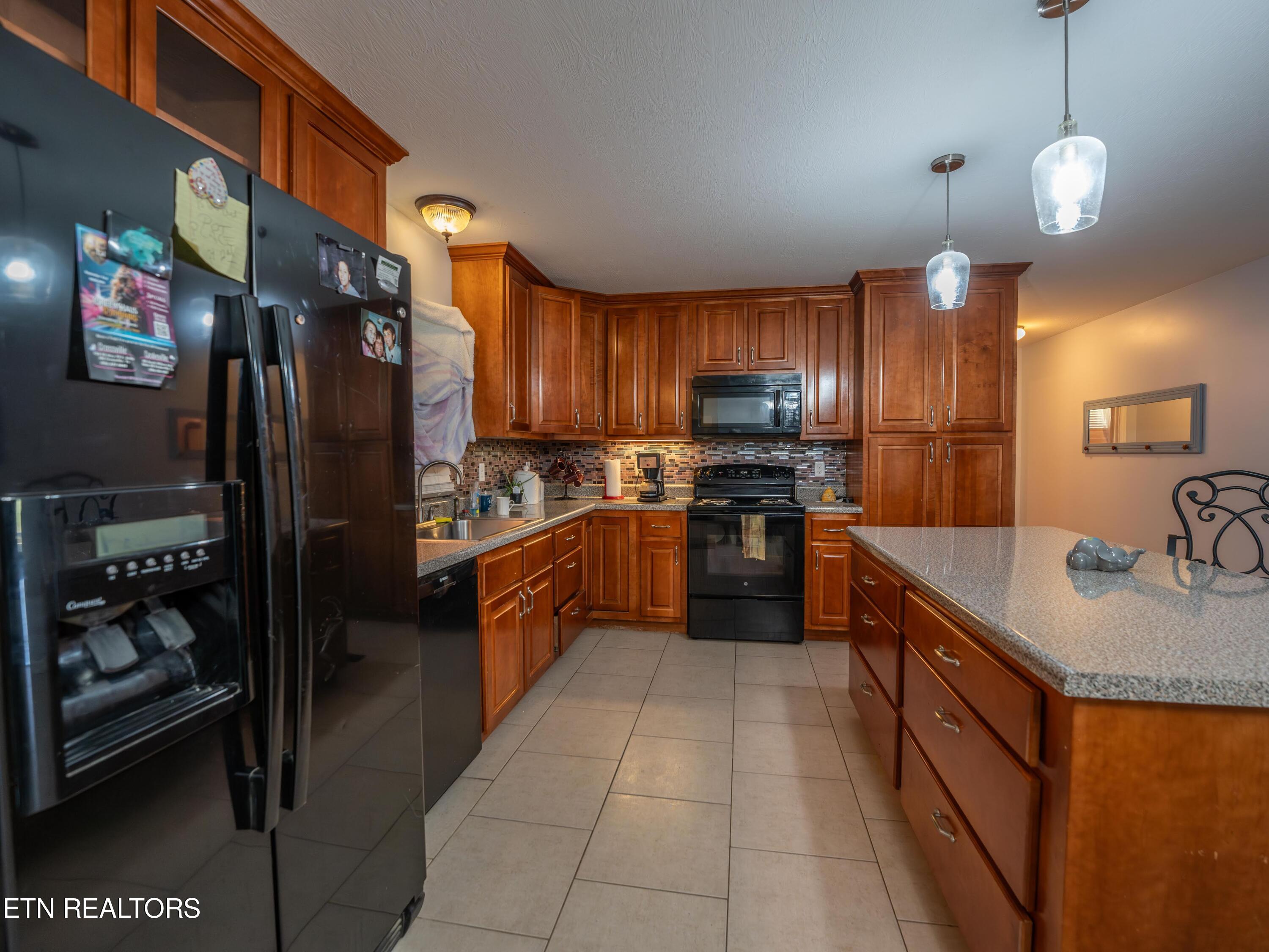 146 Davidson Lane Crossville TN 38571