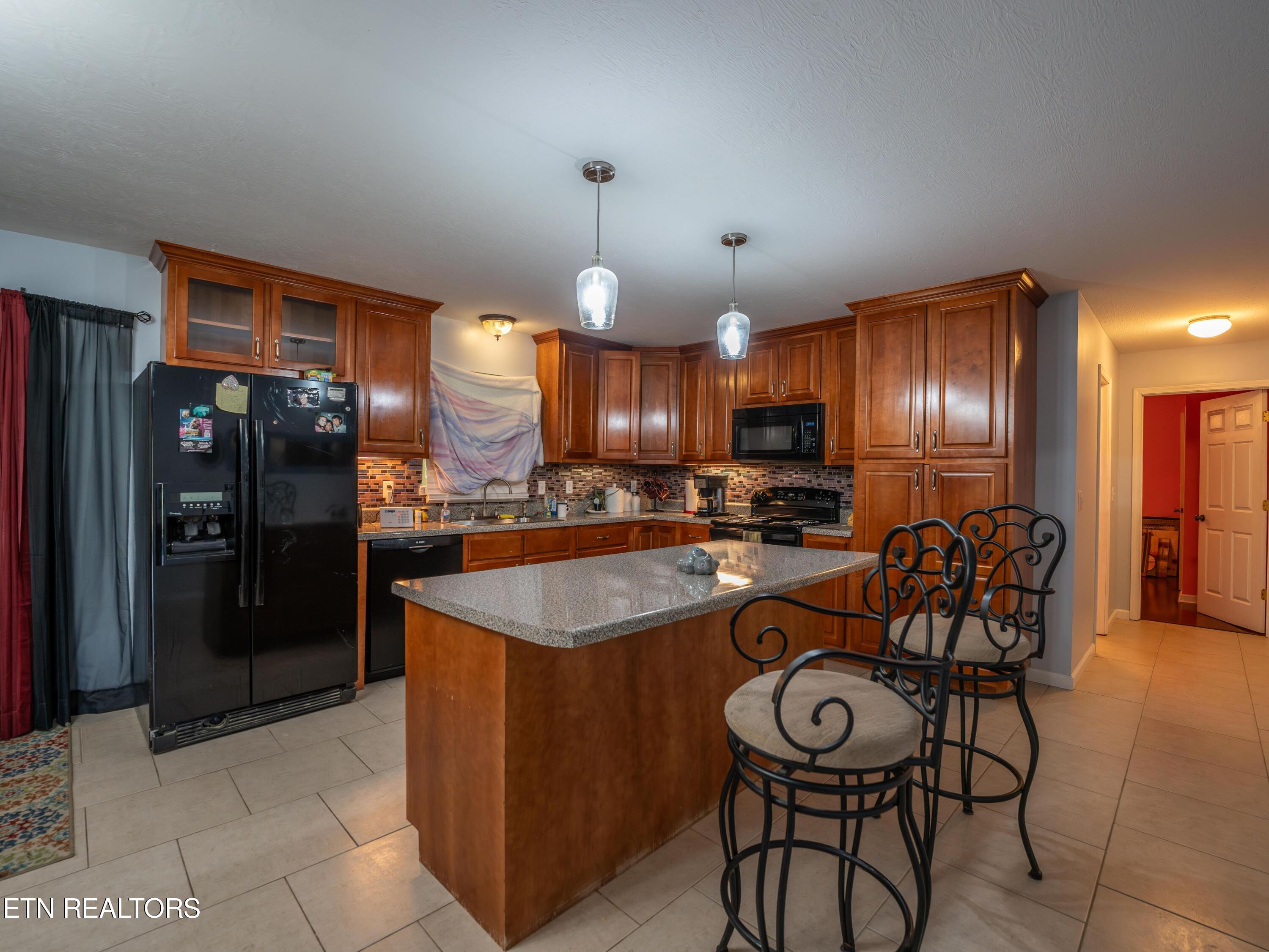 146 Davidson Lane Crossville TN 38571