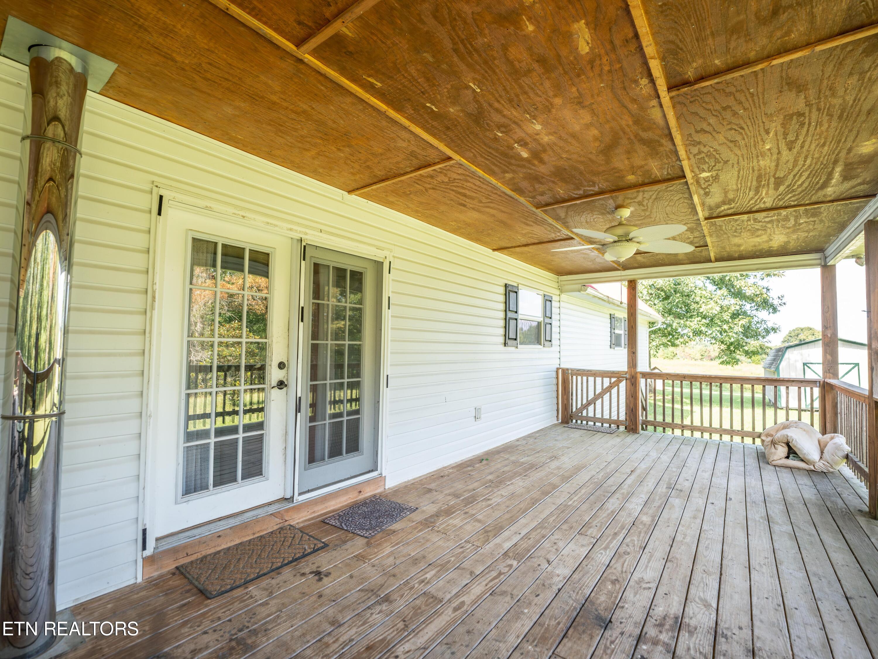 146 Davidson Lane Crossville TN 38571