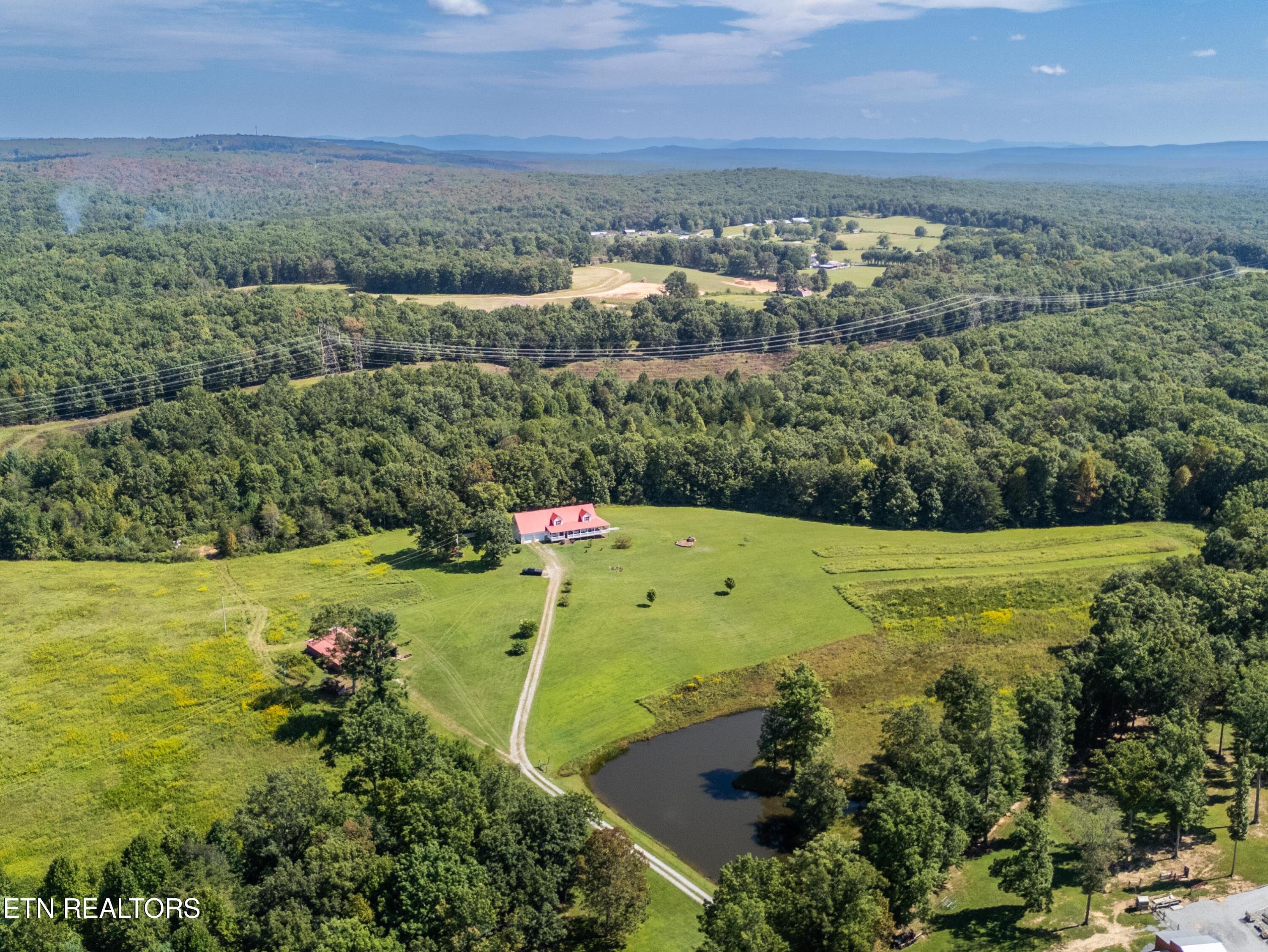 146 Davidson Lane Crossville TN 38571