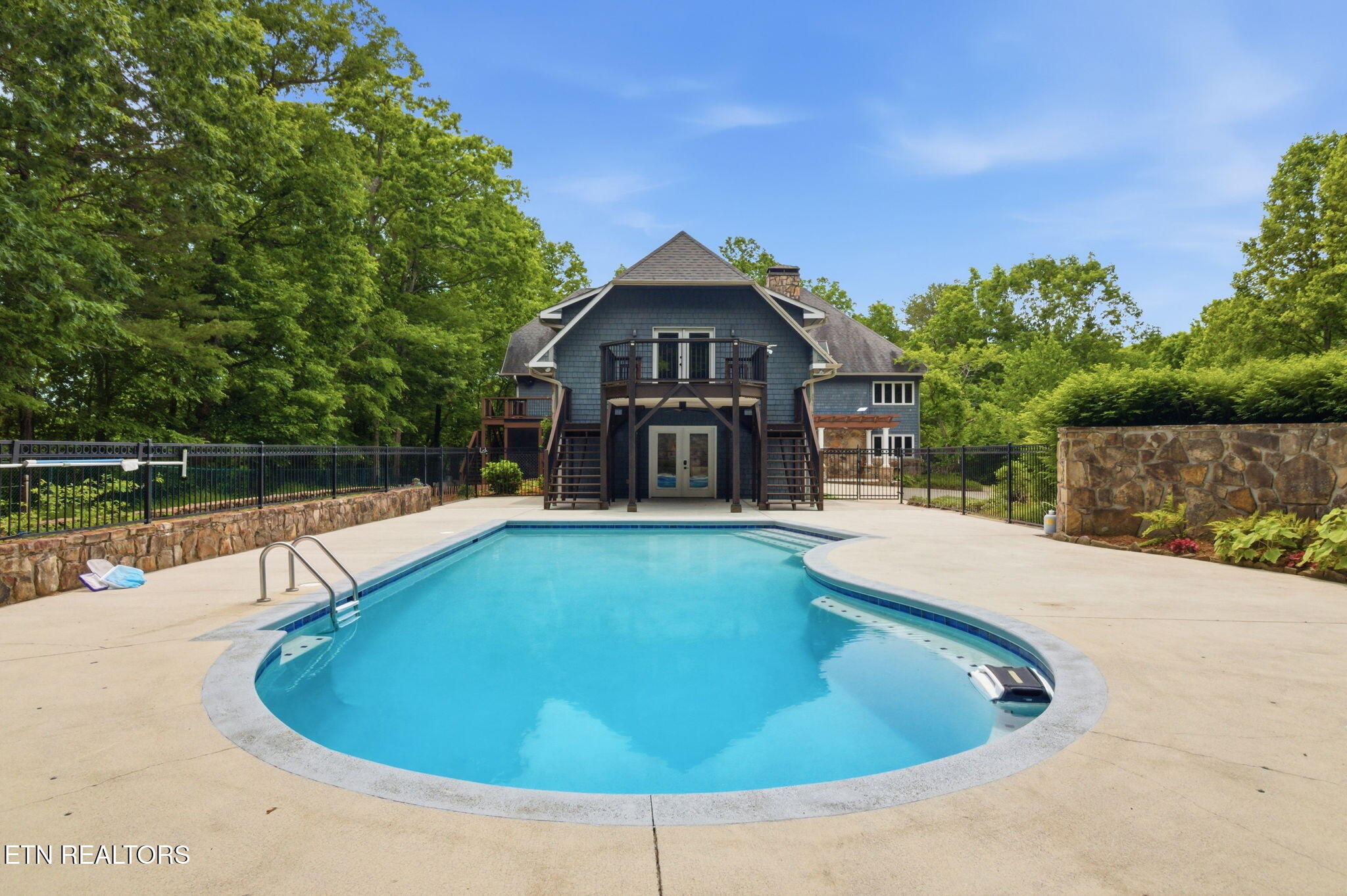9109 Lynnwood Lane Rockford TN 37853