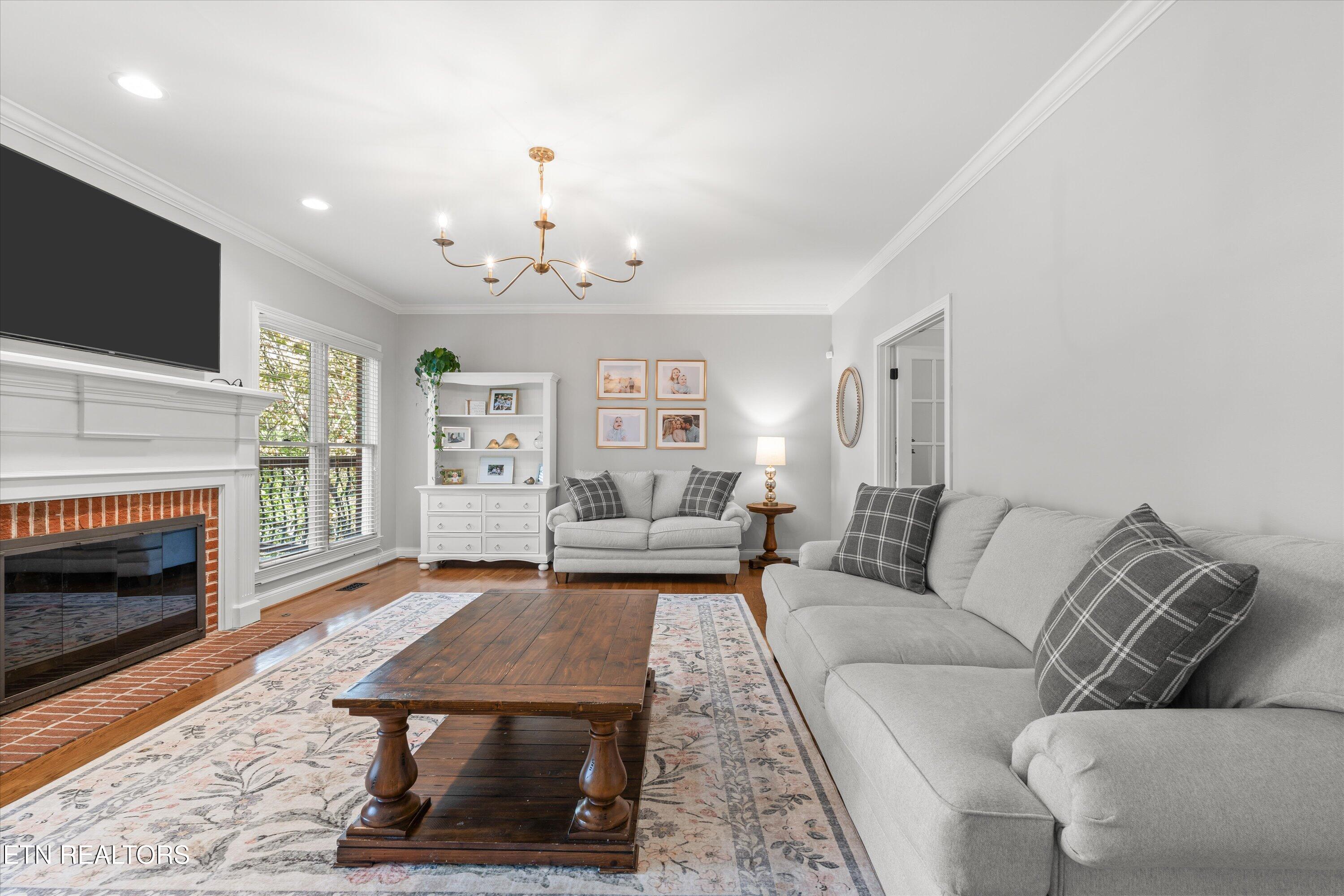 11919 Burnside Place Knoxville TN 37934