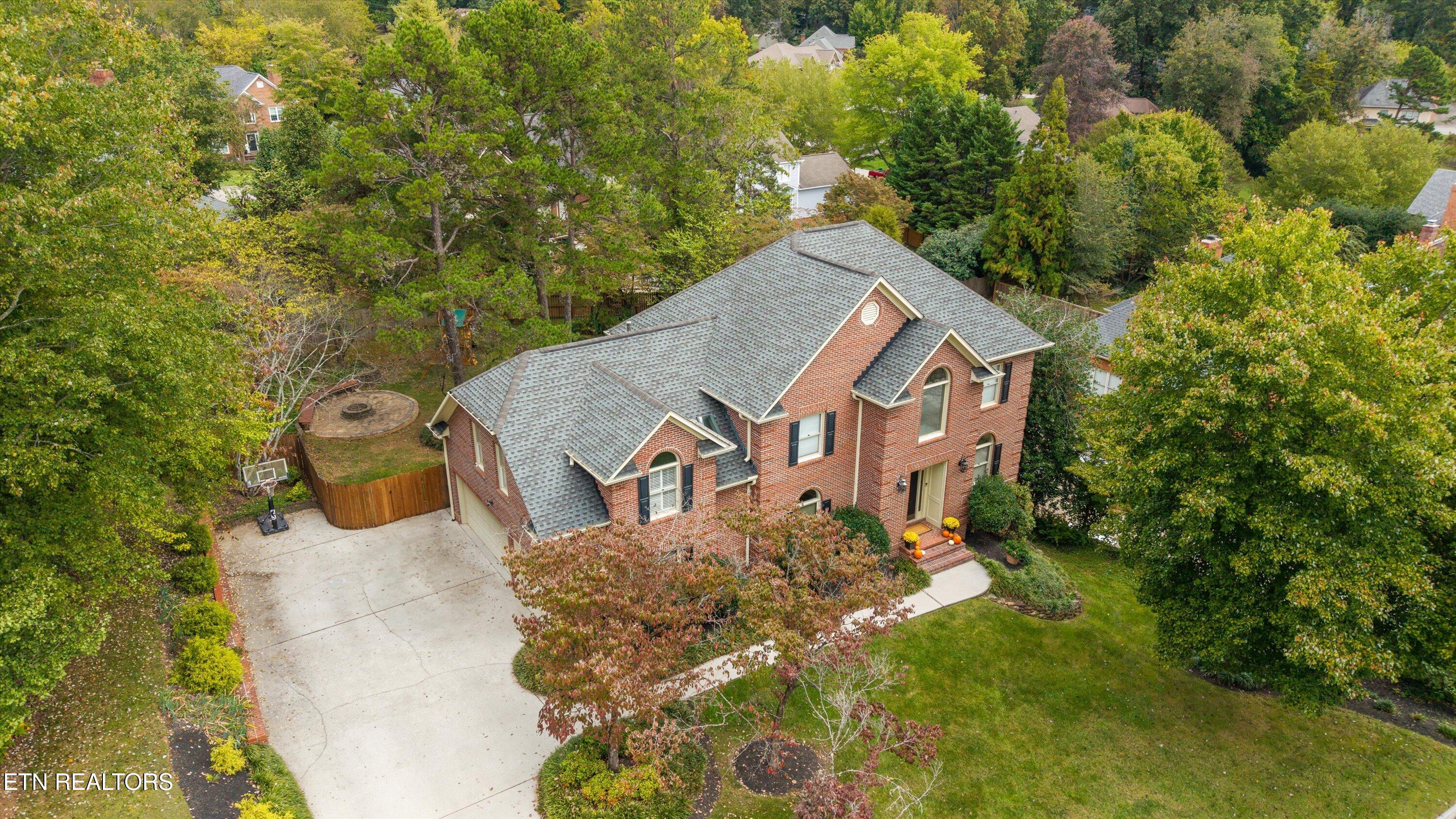 11919 Burnside Place Knoxville TN 37934