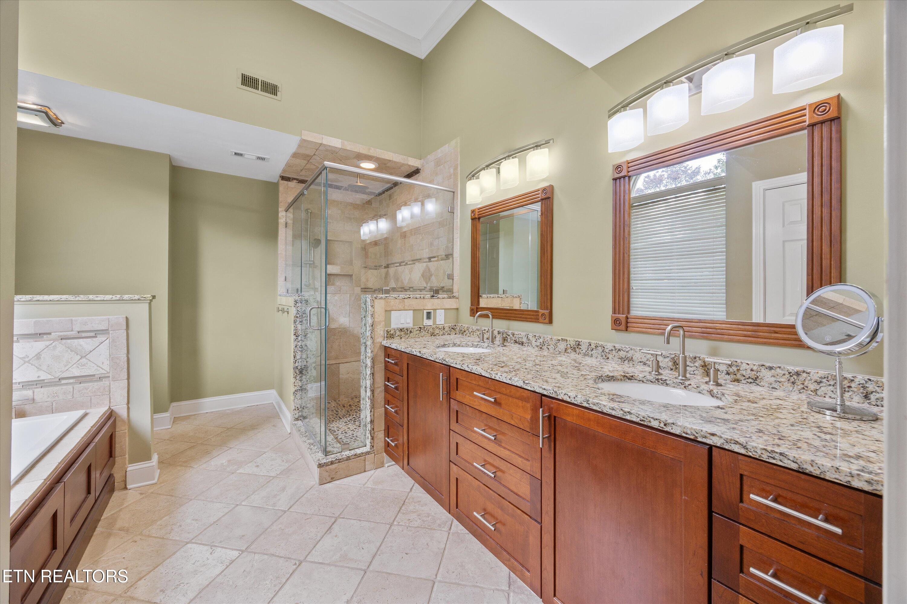 11919 Burnside Place Knoxville TN 37934