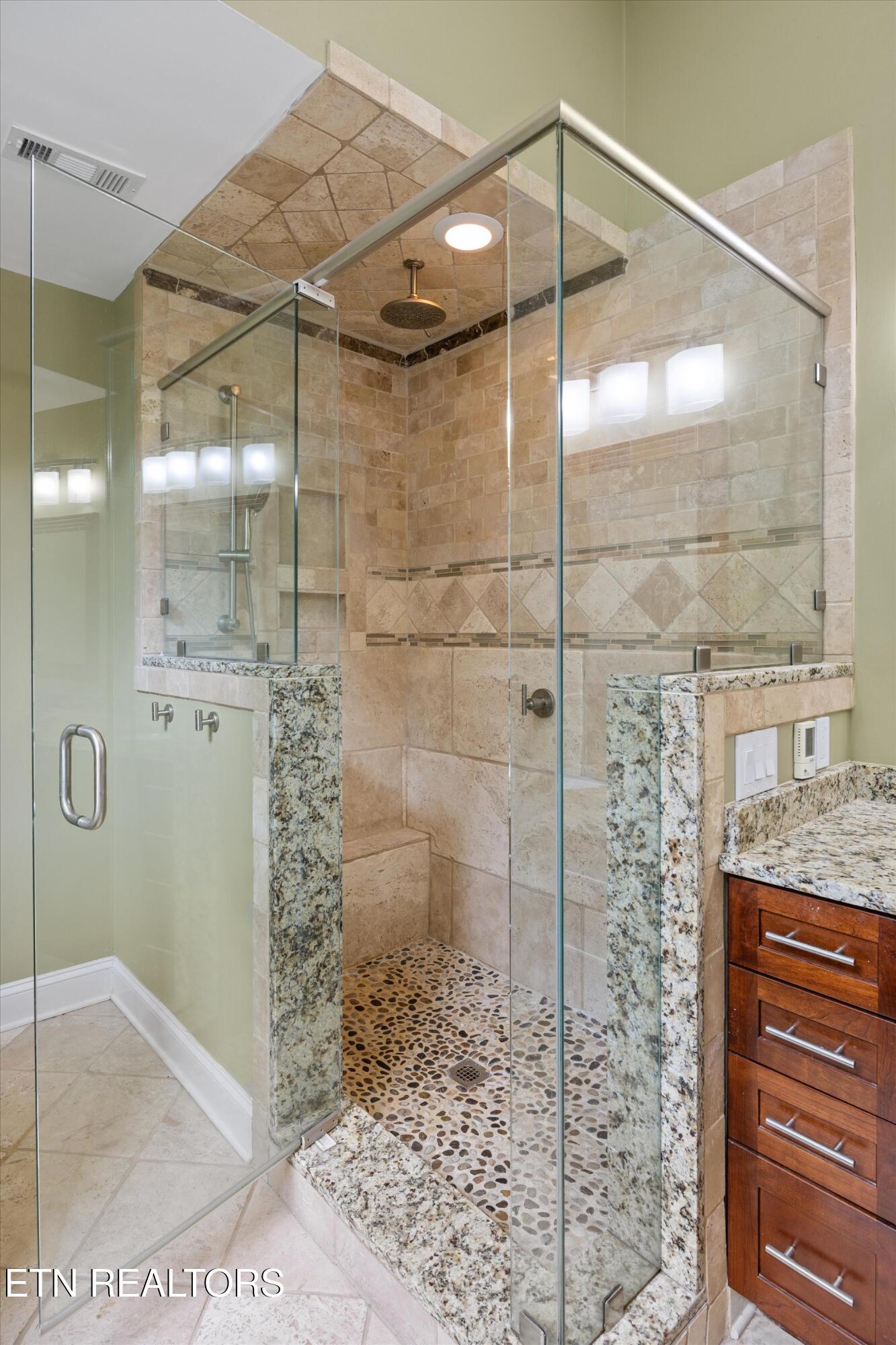 11919 Burnside Place Knoxville TN 37934