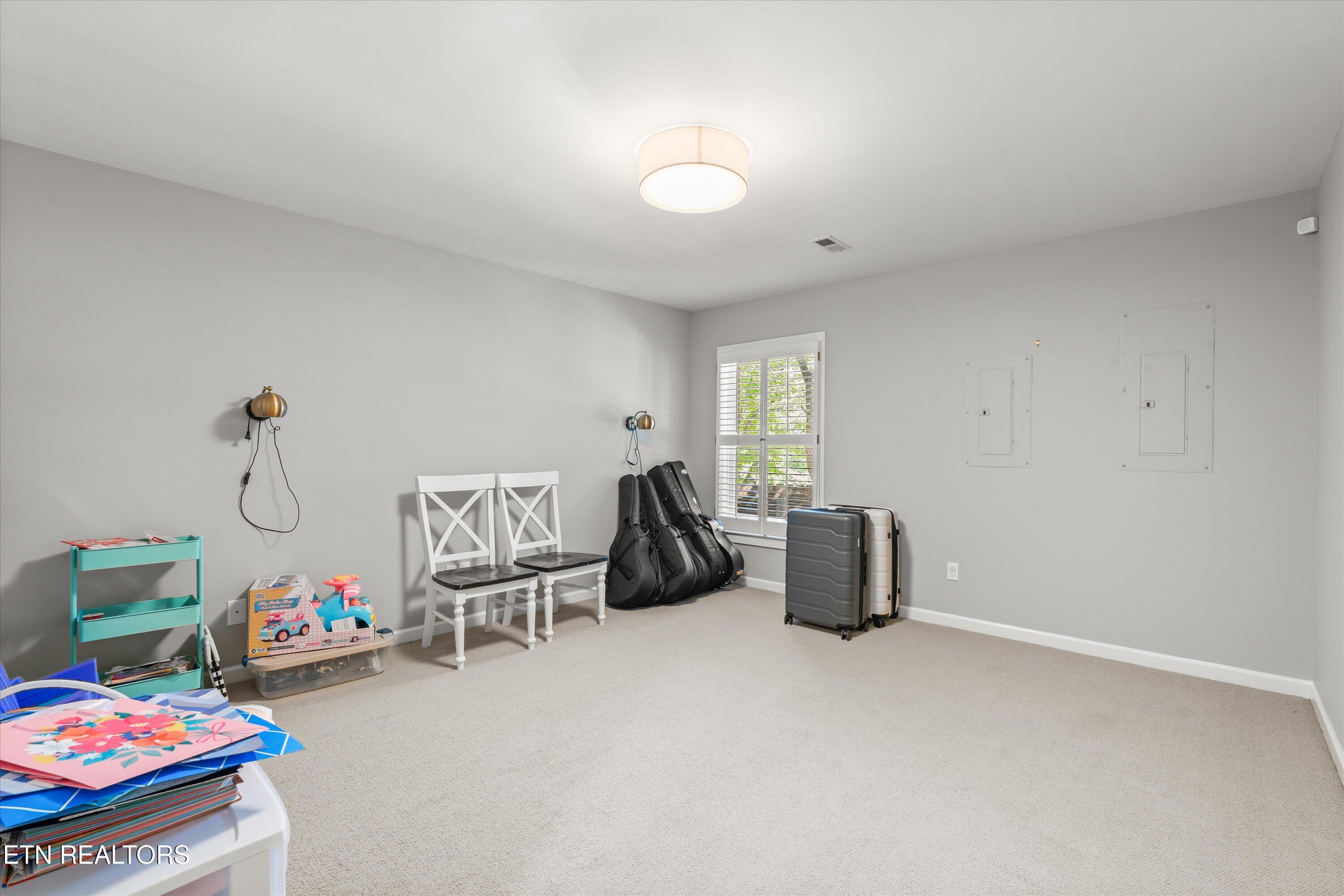 11919 Burnside Place Knoxville TN 37934