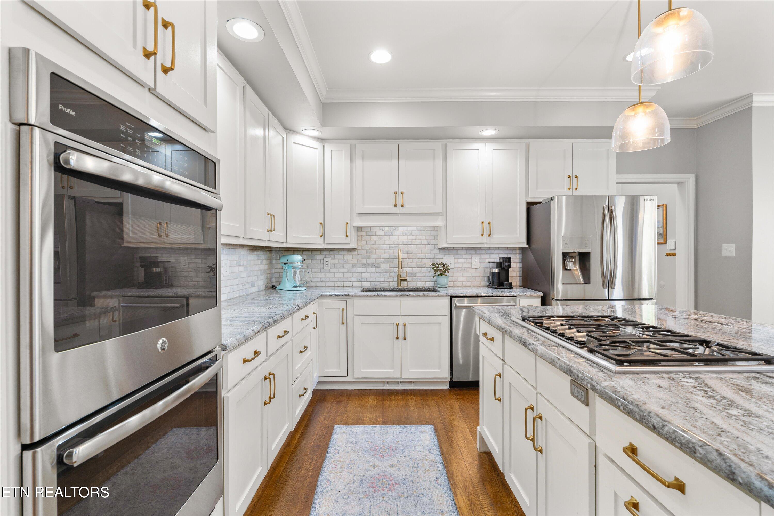 11919 Burnside Place Knoxville TN 37934