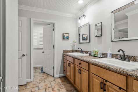 632 Augusta National Way Knoxville TN 37934