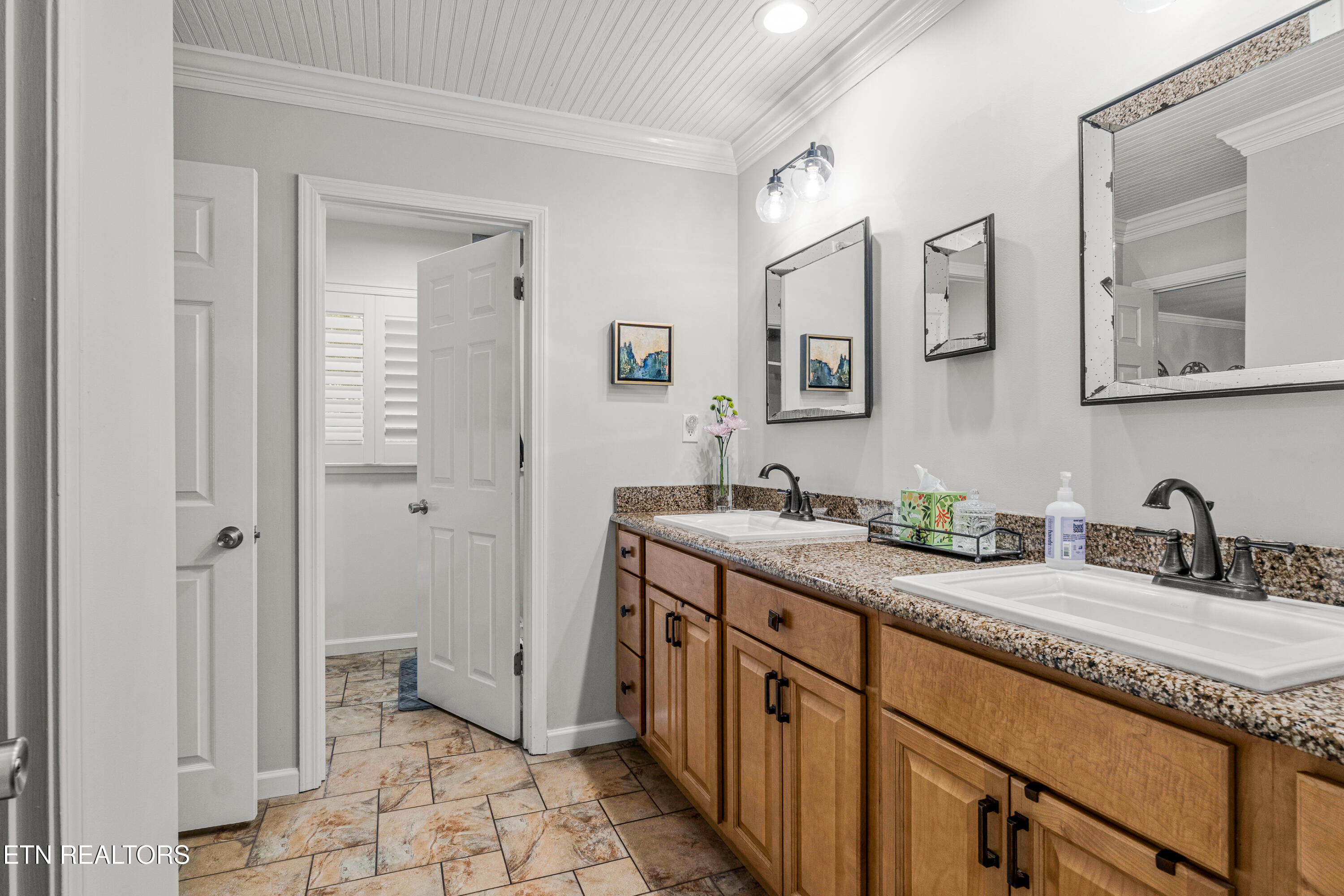 632 Augusta National Way Knoxville TN 37934